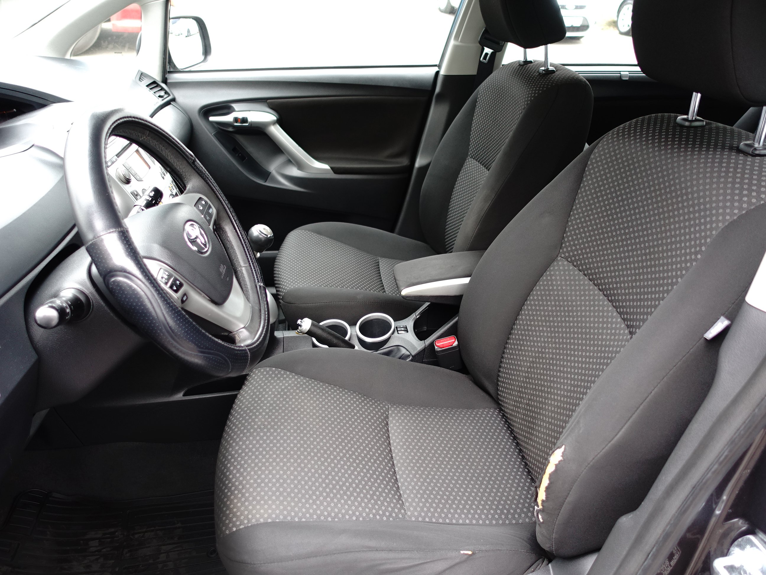 Toyota Verso, 2011 - pohled č. 16