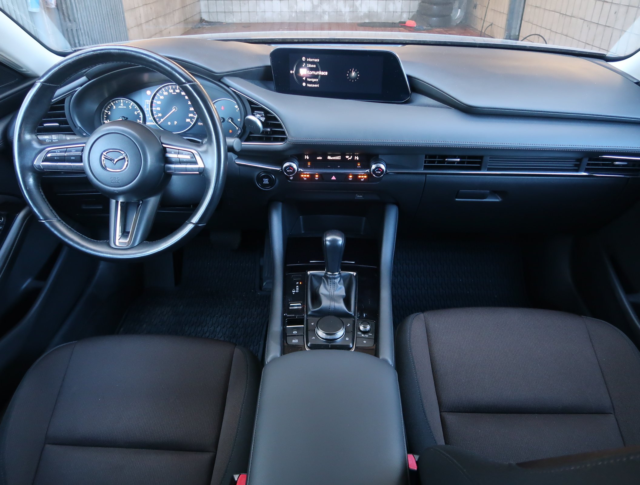 Mazda 3, 2021 - pohled č. 10