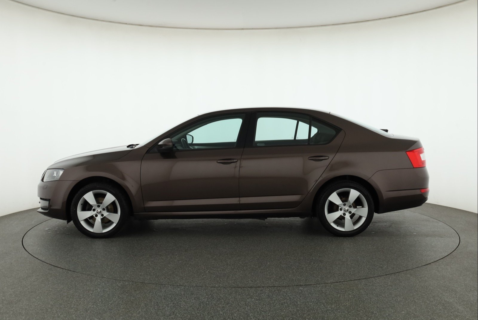 Škoda Octavia, 2013 - pohled č. 4
