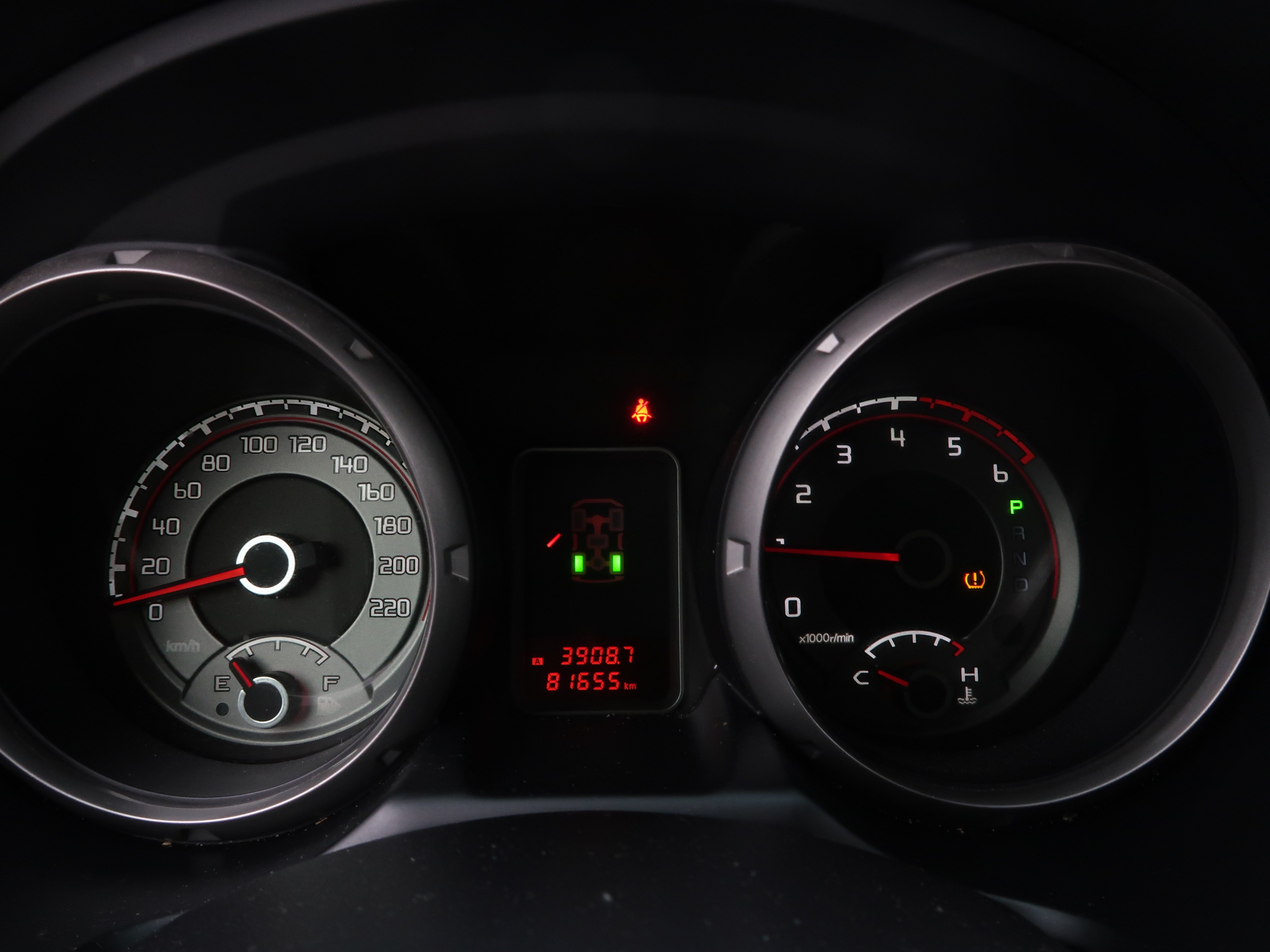 Mitsubishi Pajero, 2016 - pohled č. 17