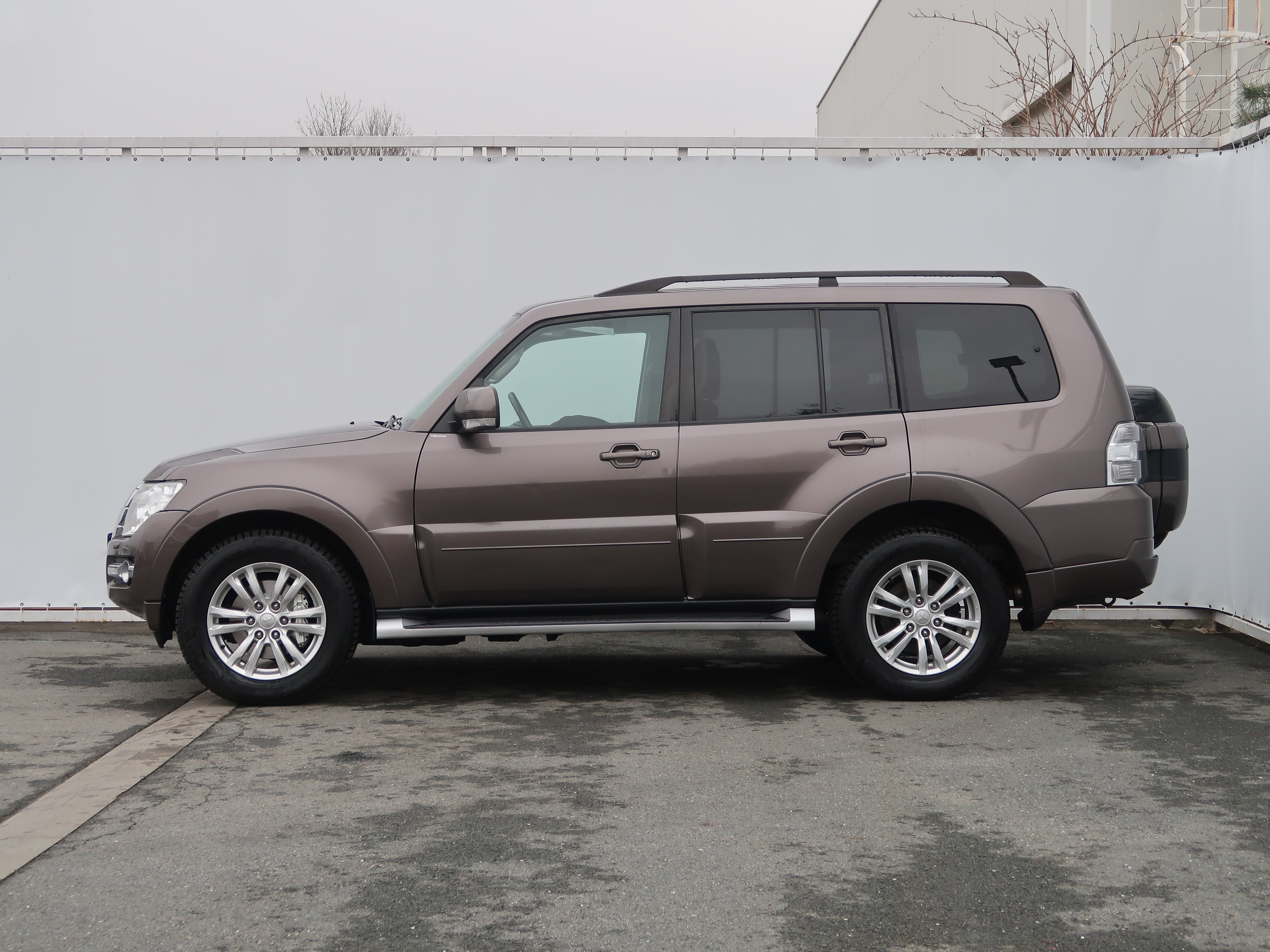 Mitsubishi Pajero, 2016 - pohled č. 4