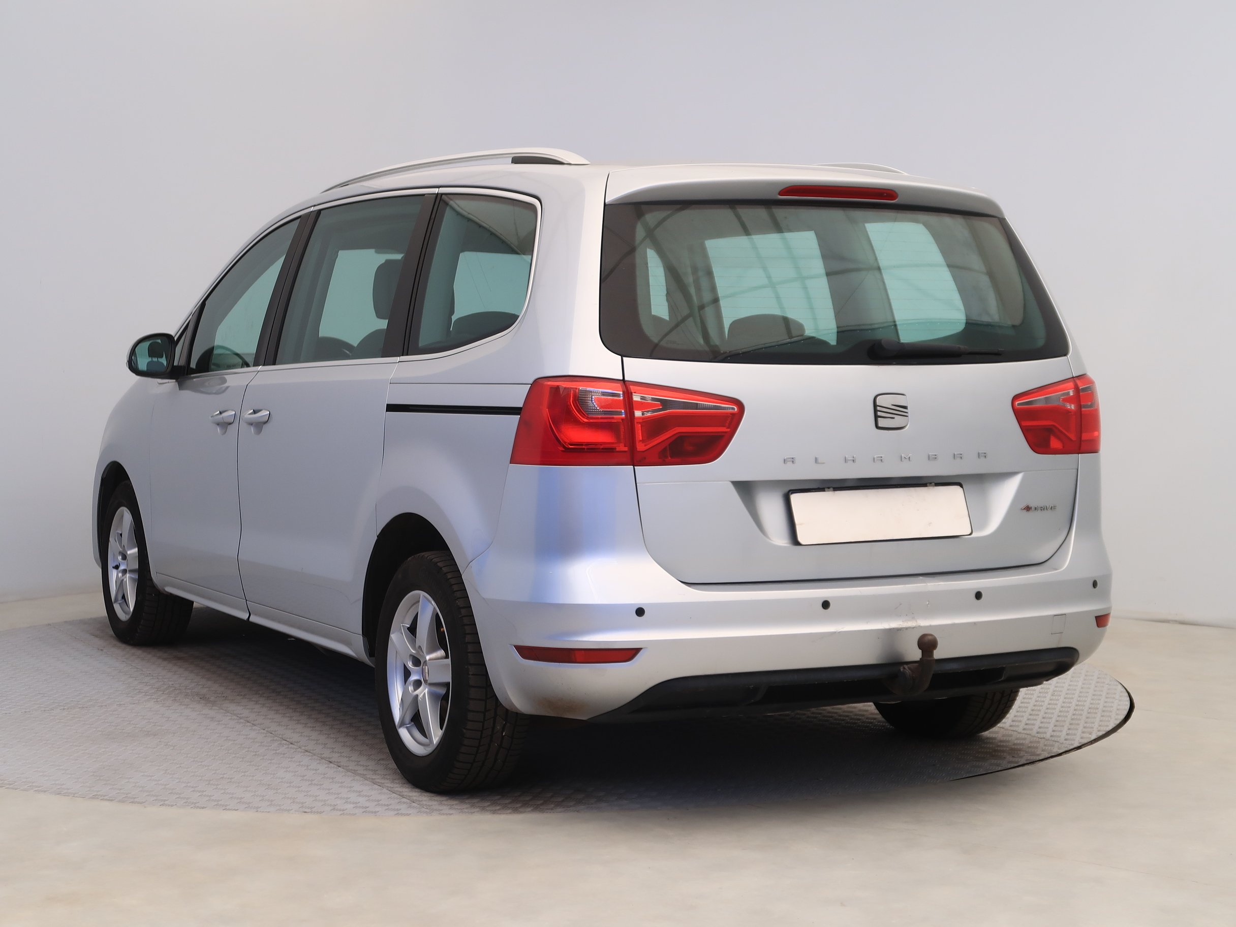 Seat Alhambra, 2013 - pohled č. 5