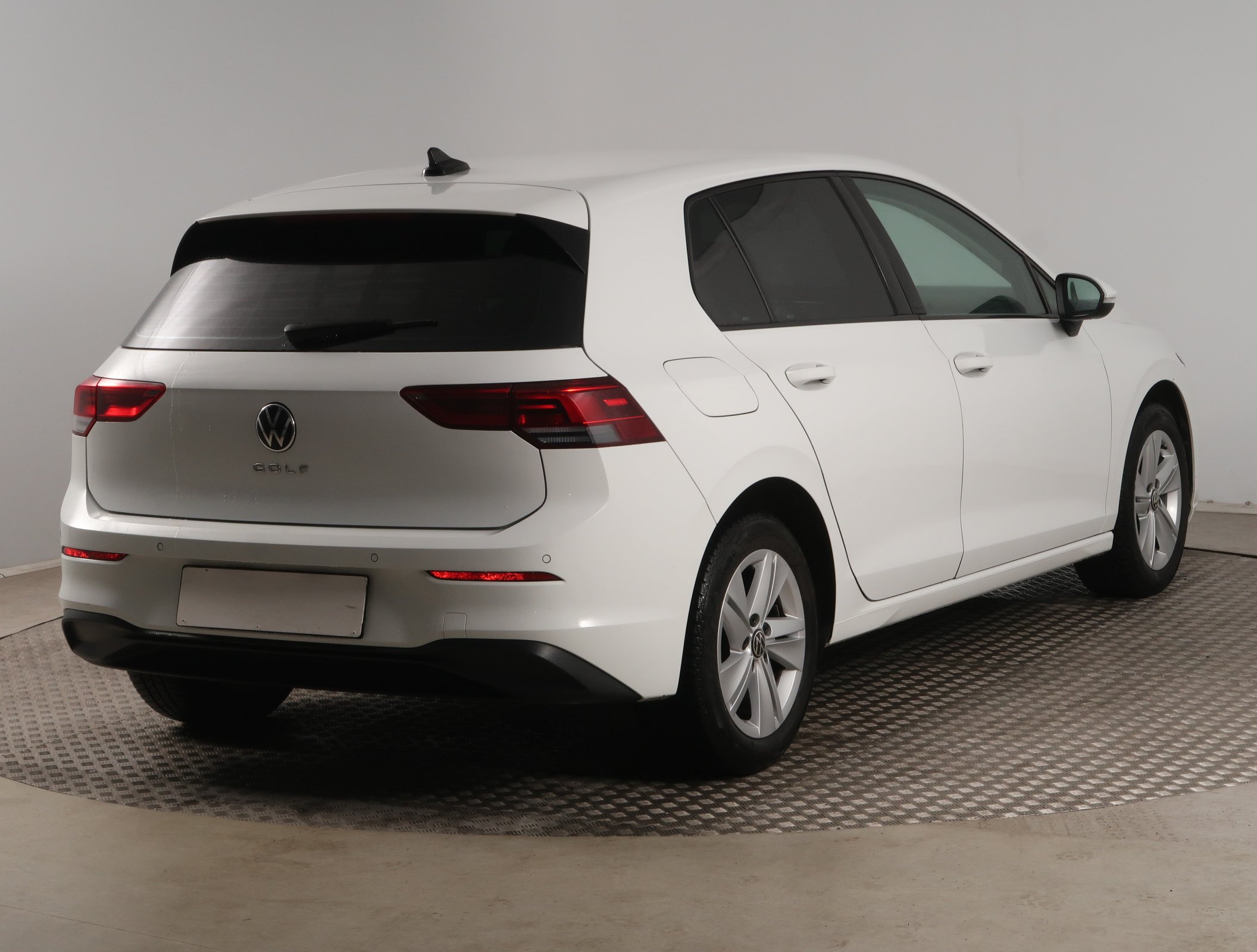 Volkswagen Golf, 2020 - pohled č. 7