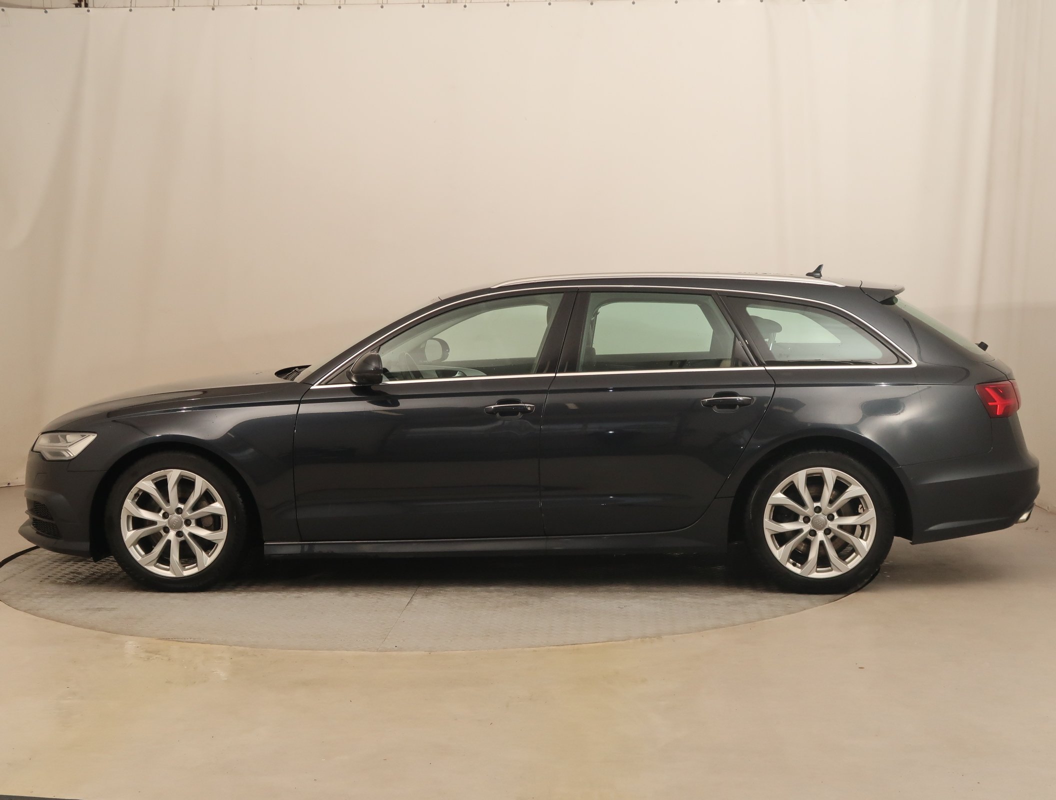 Audi A6, 2016 - pohled č. 4