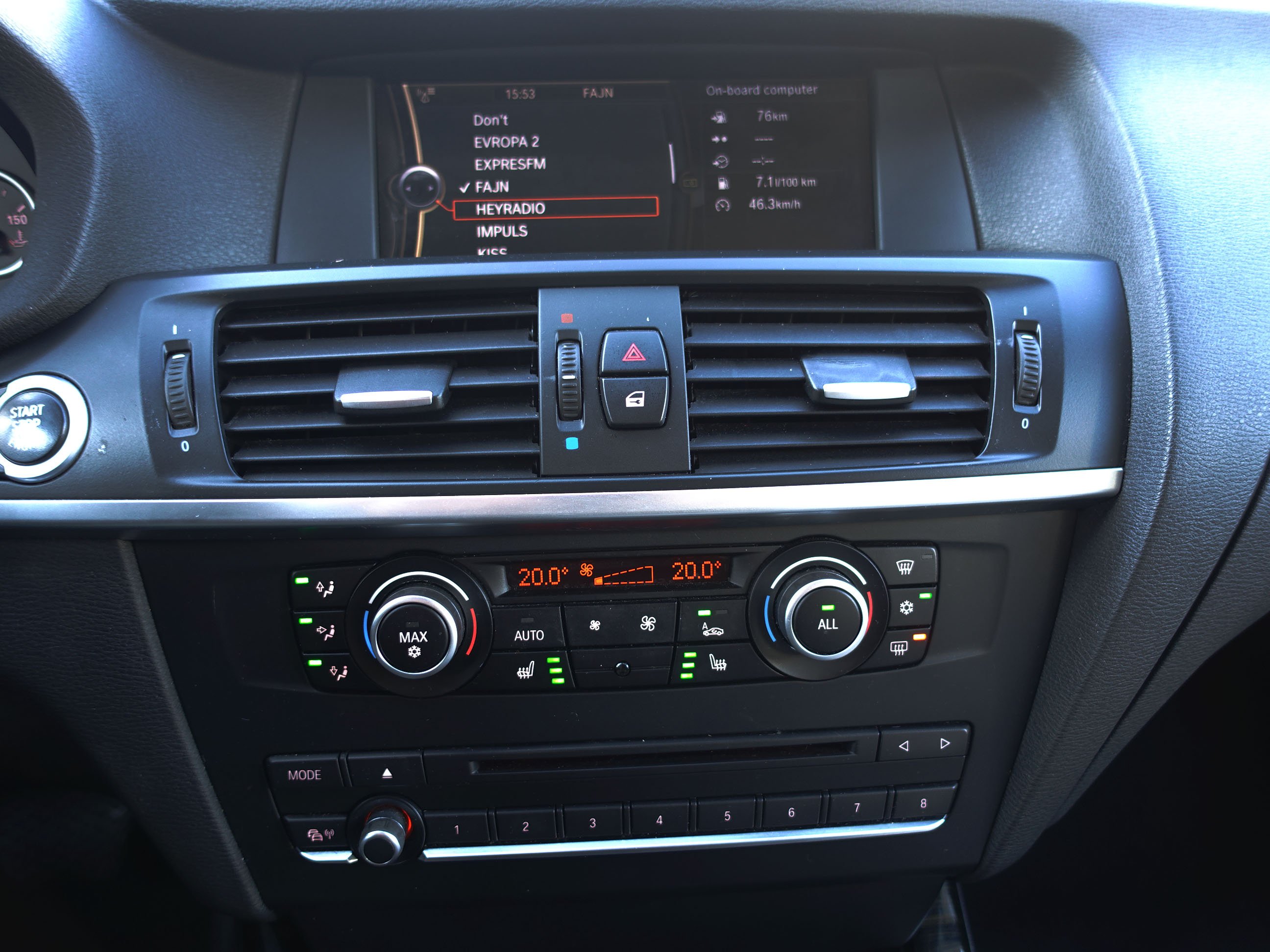 BMW X3, 2011 - pohled č. 18