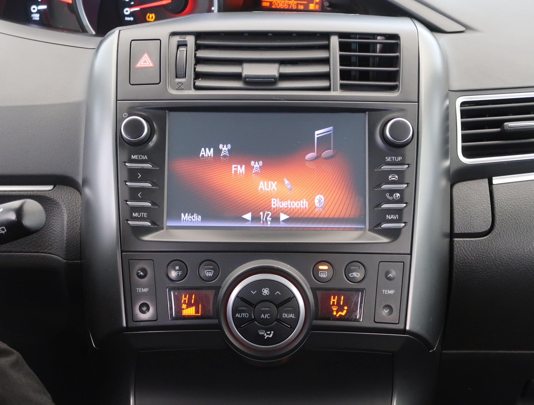 Toyota Verso, 2016 - pohled č. 18