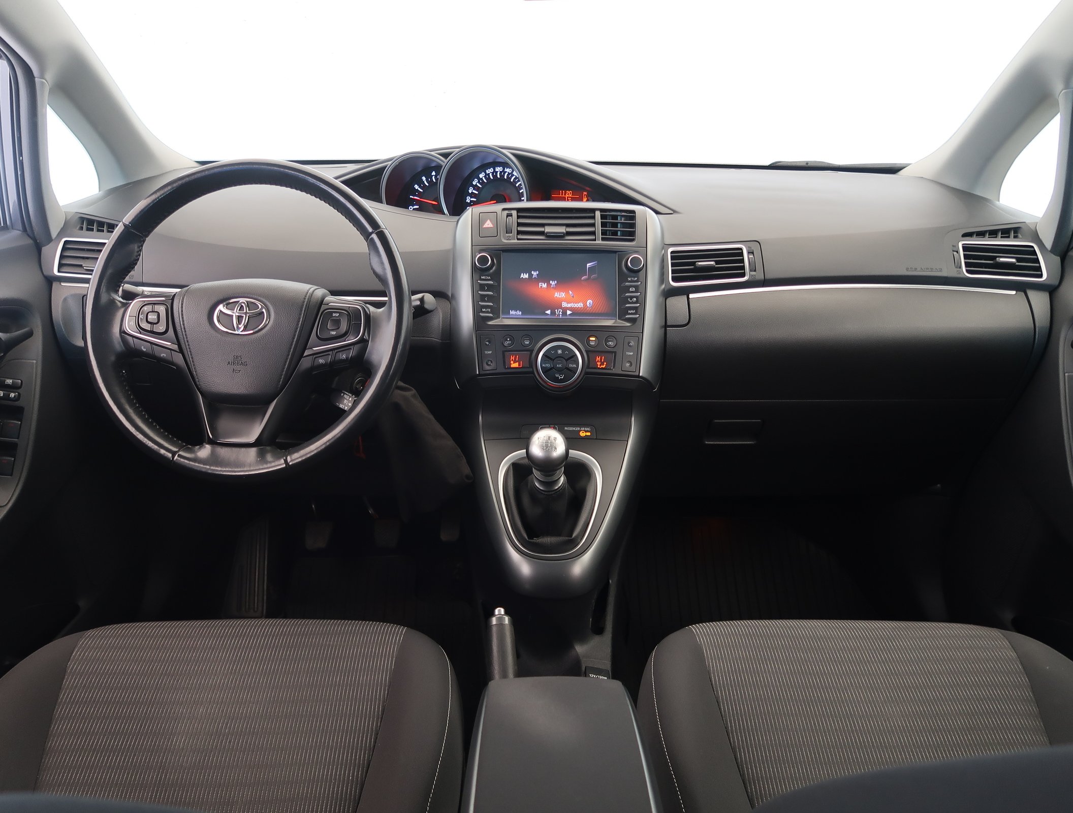 Toyota Verso, 2016 - pohled č. 10