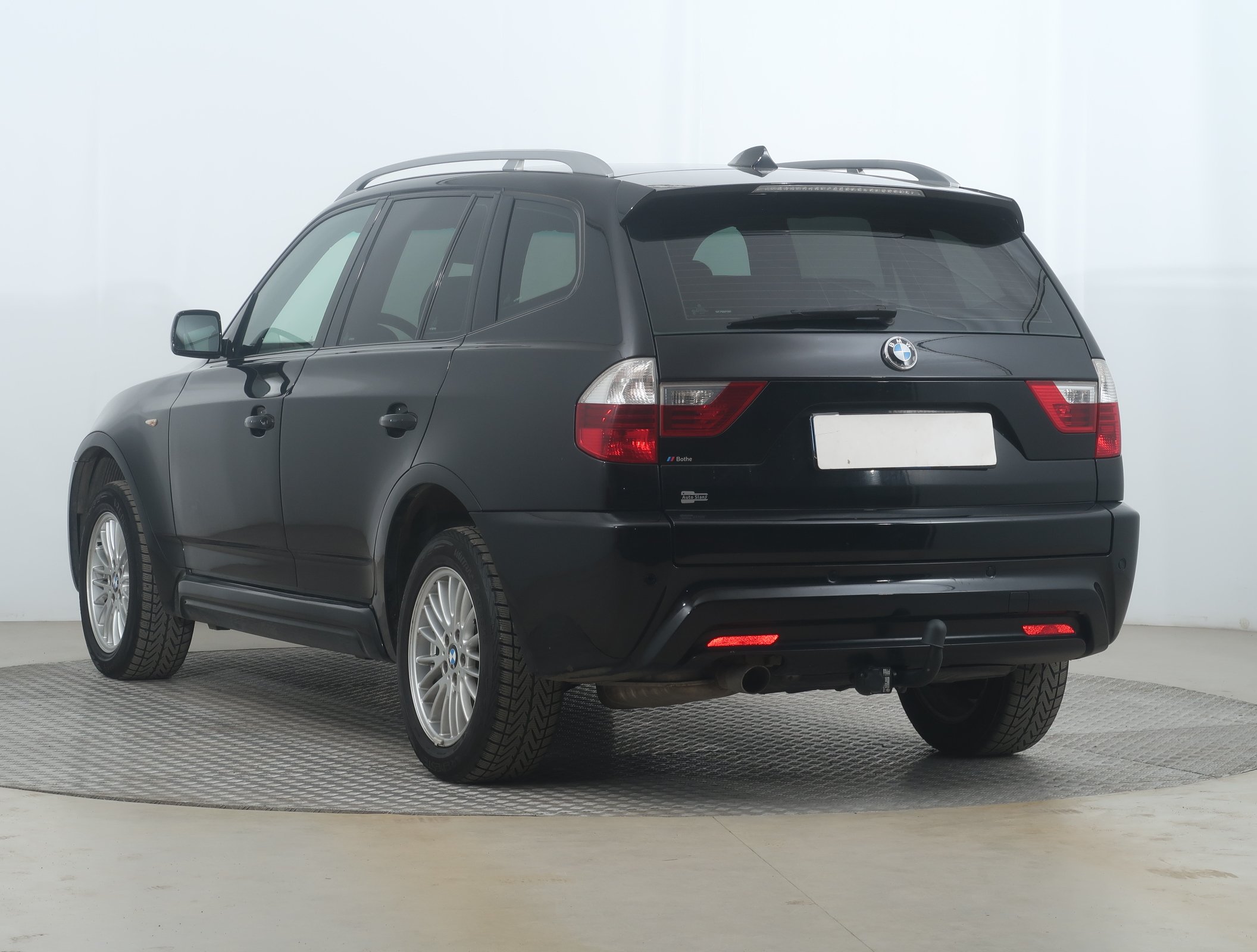 BMW X3, 2008 - pohled č. 5
