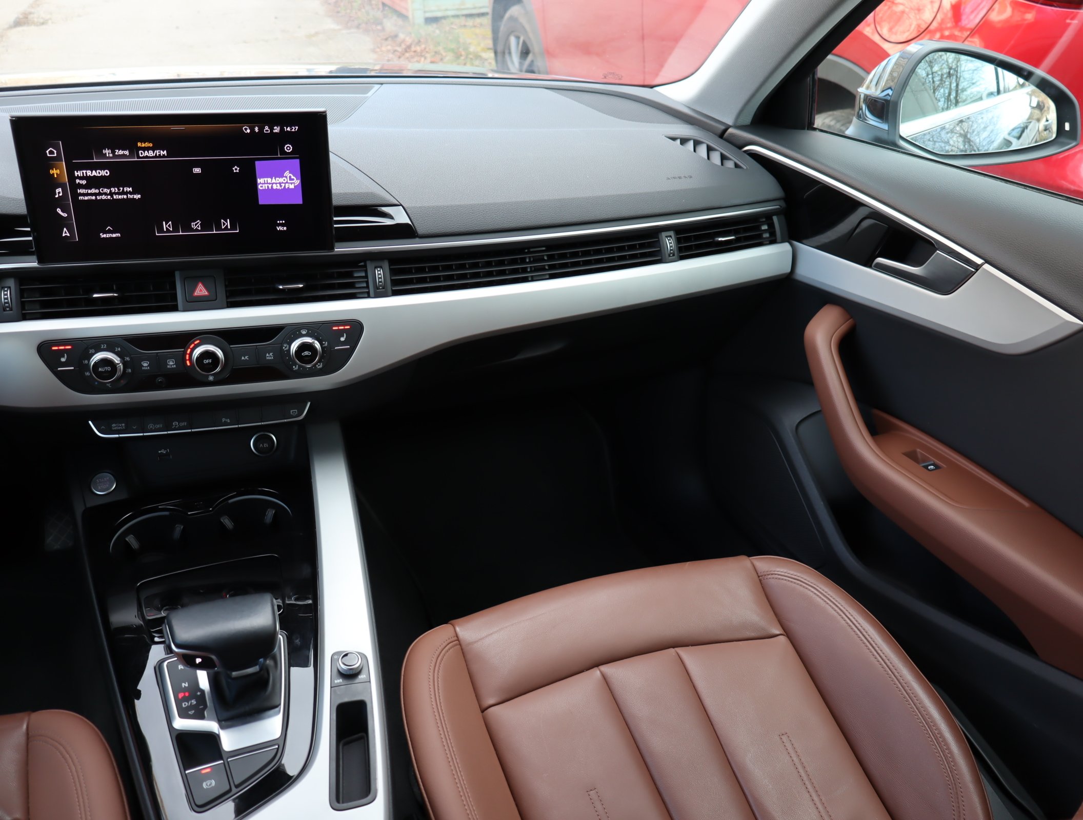 Audi A4, 2021 - pohled č. 11