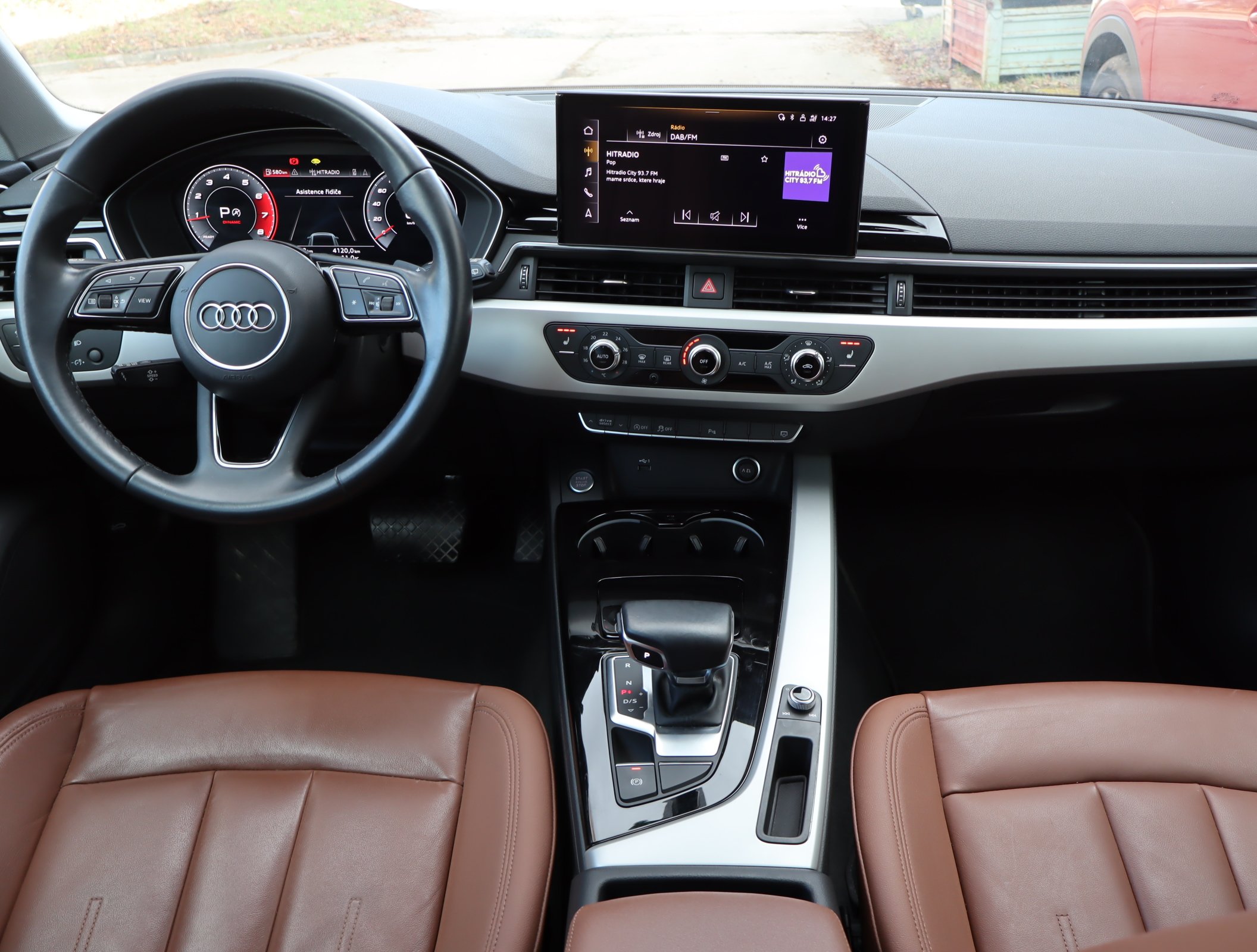 Audi A4, 2021 - pohled č. 10