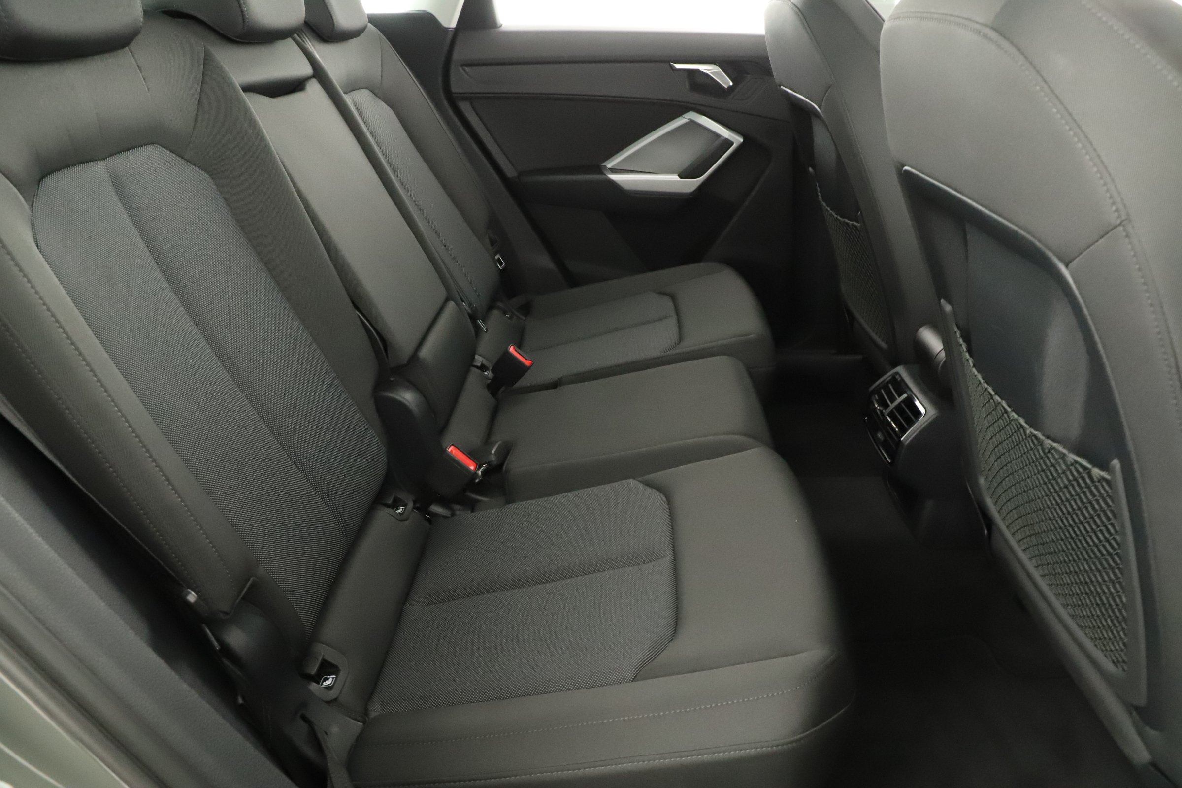 Audi Q3, 2023 - pohled č. 13
