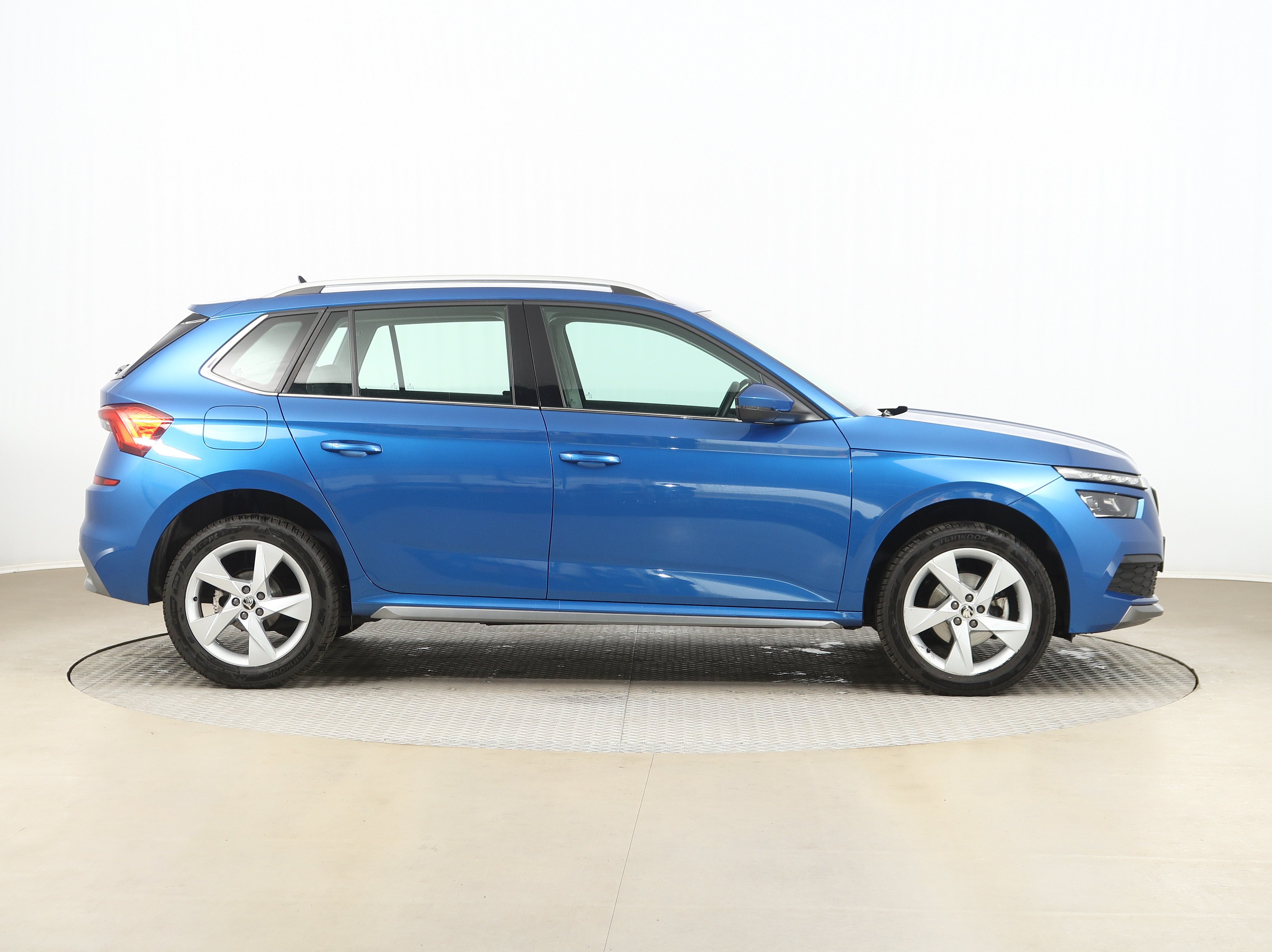 Škoda Kamiq, 2020 - pohled č. 8