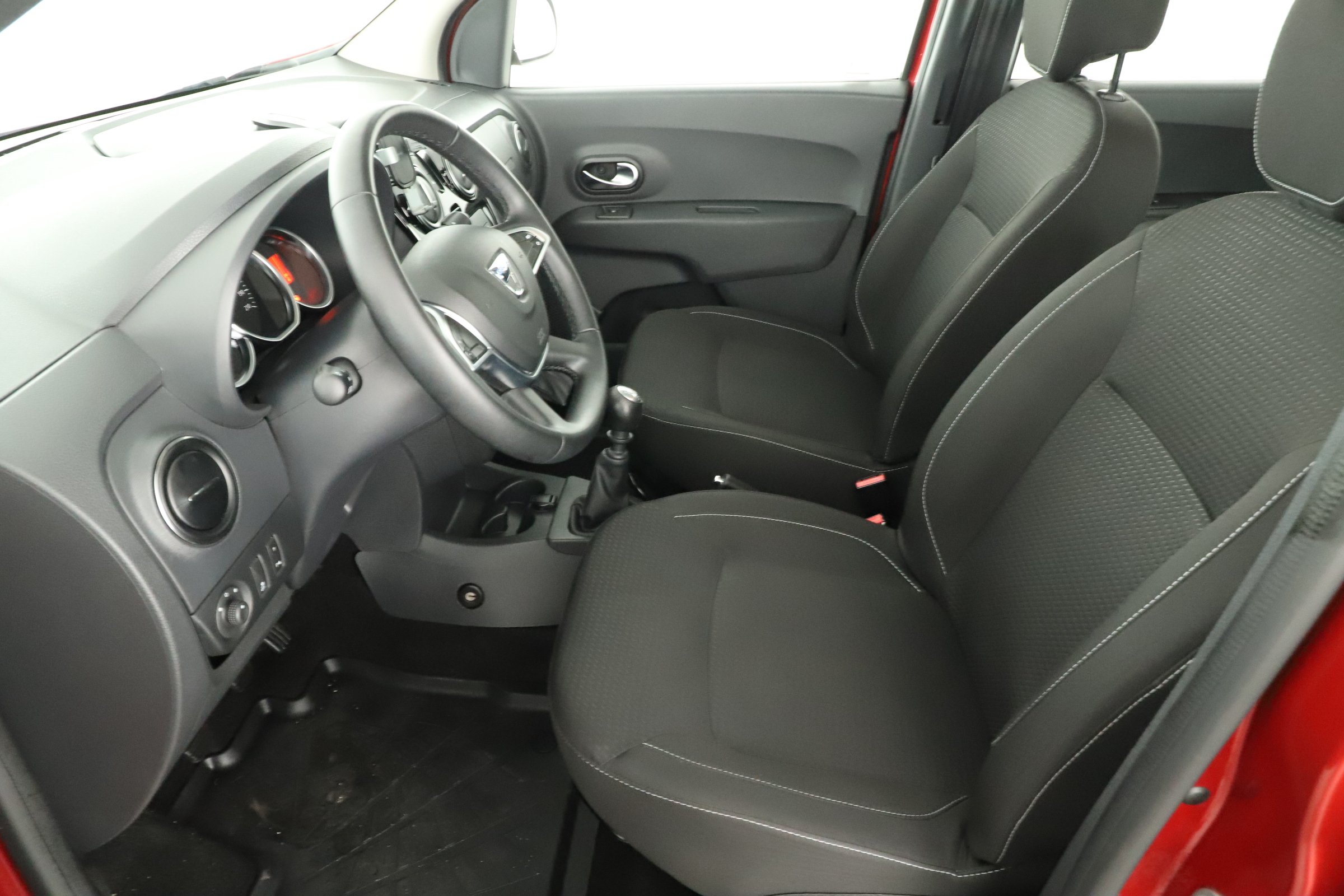 Dacia Lodgy, 2020 - pohled č. 13