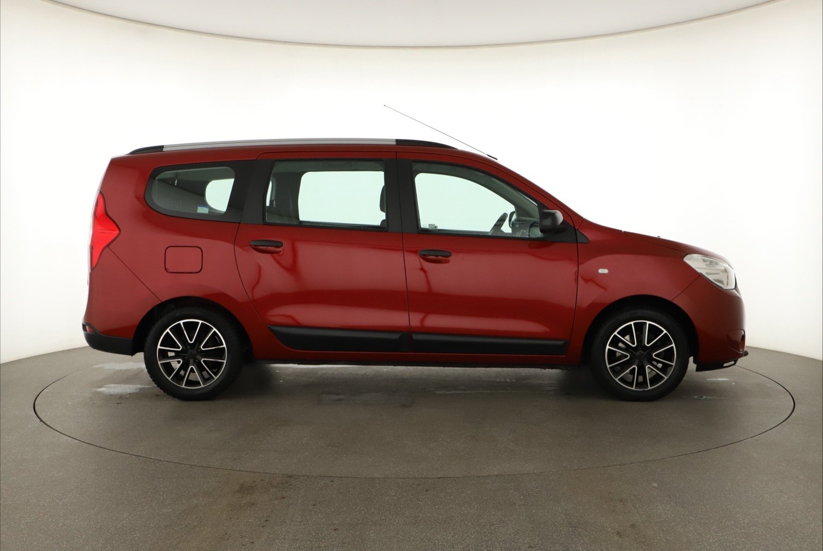 Dacia Lodgy, 2020 - pohled č. 8