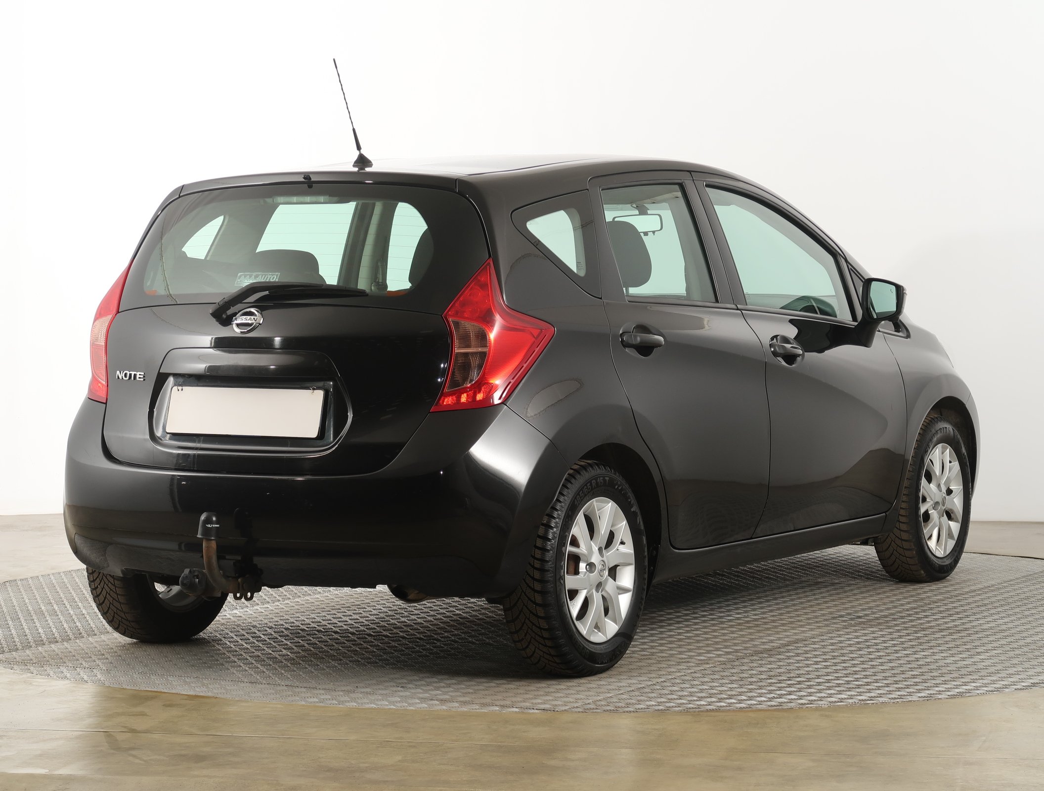 Nissan Note, 2015 - pohled č. 7