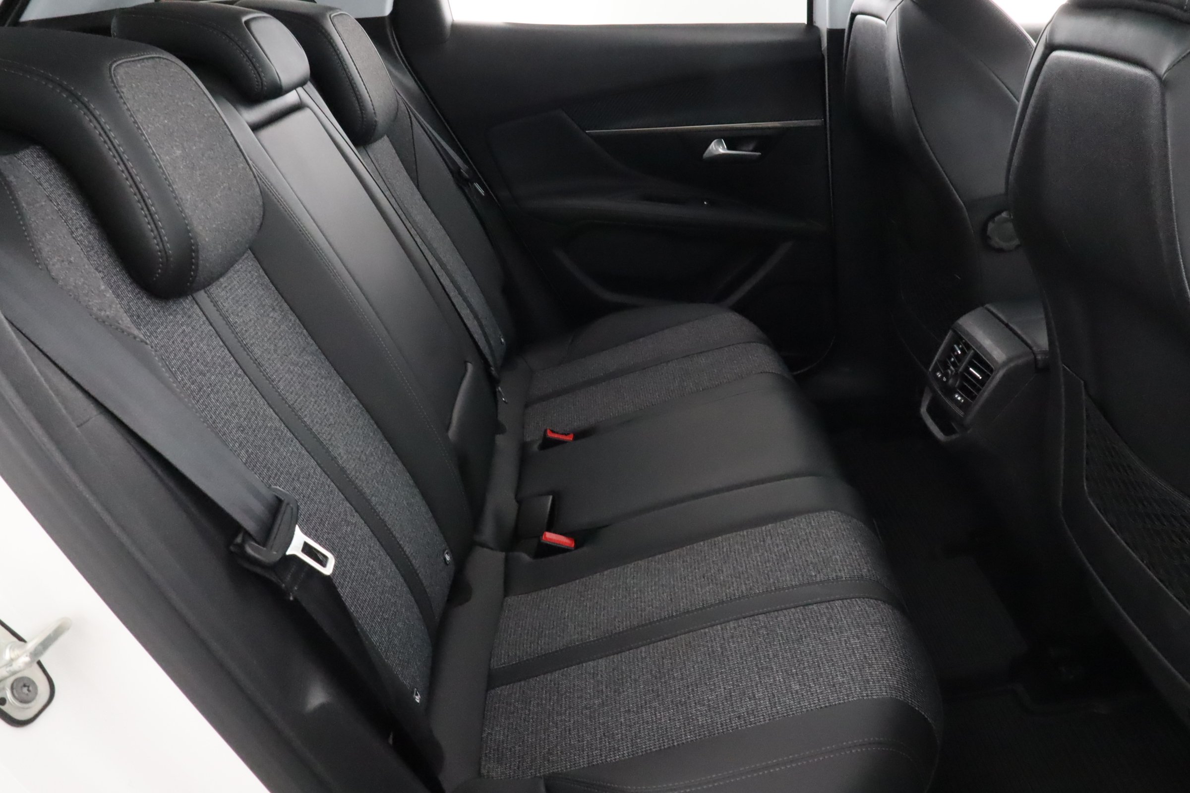 Peugeot 3008, 2020 - pohled č. 10