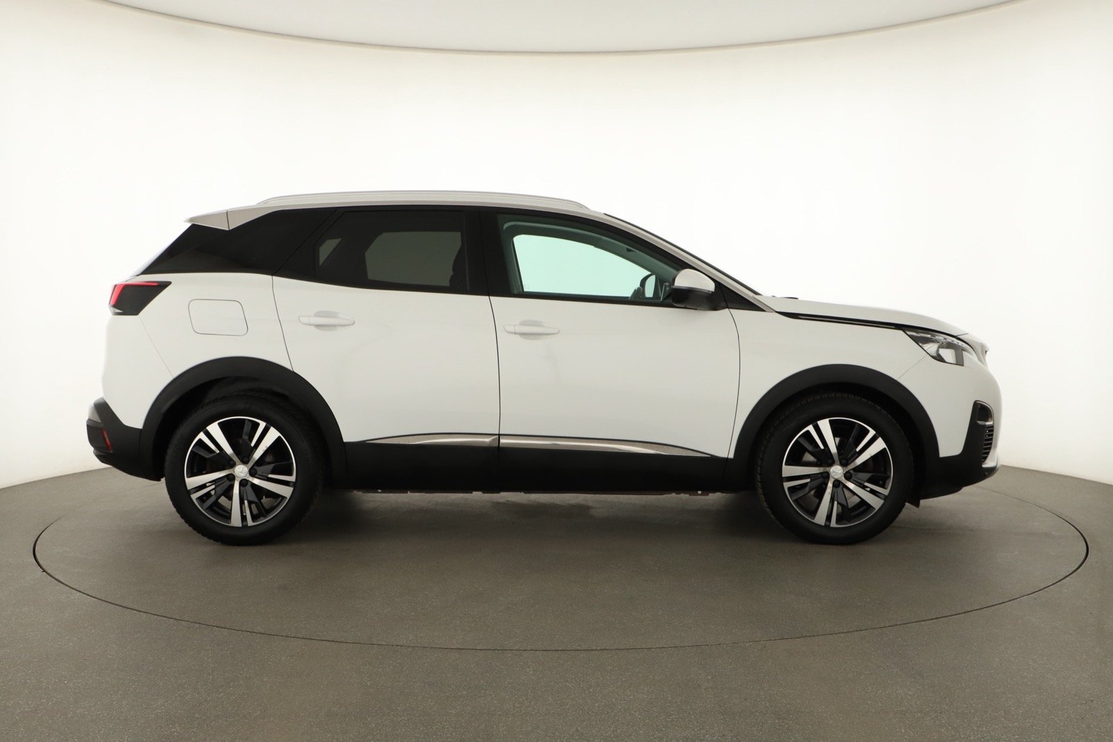 Peugeot 3008, 2020 - pohled č. 8