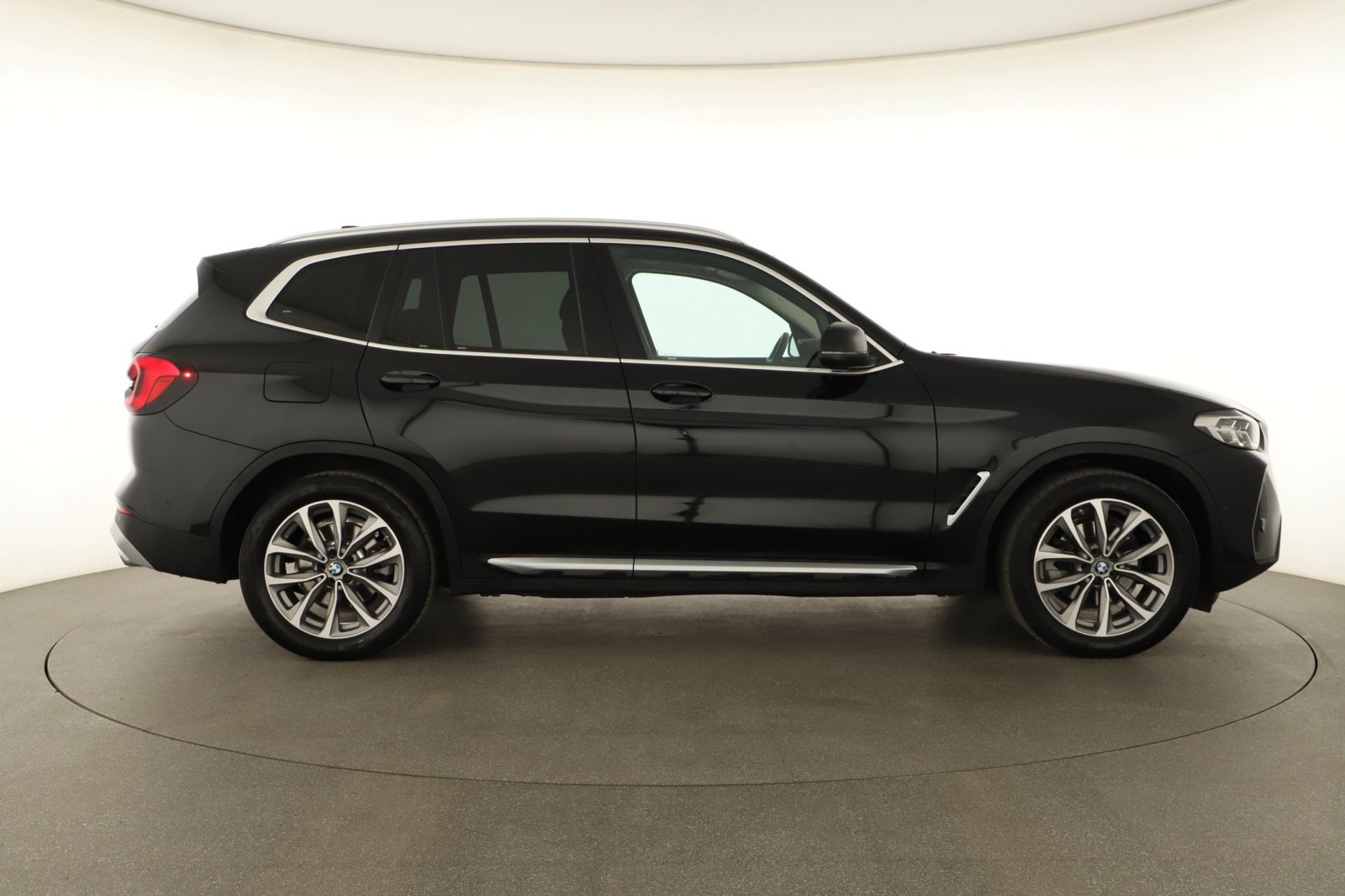 BMW X3, 2022 - pohled č. 8