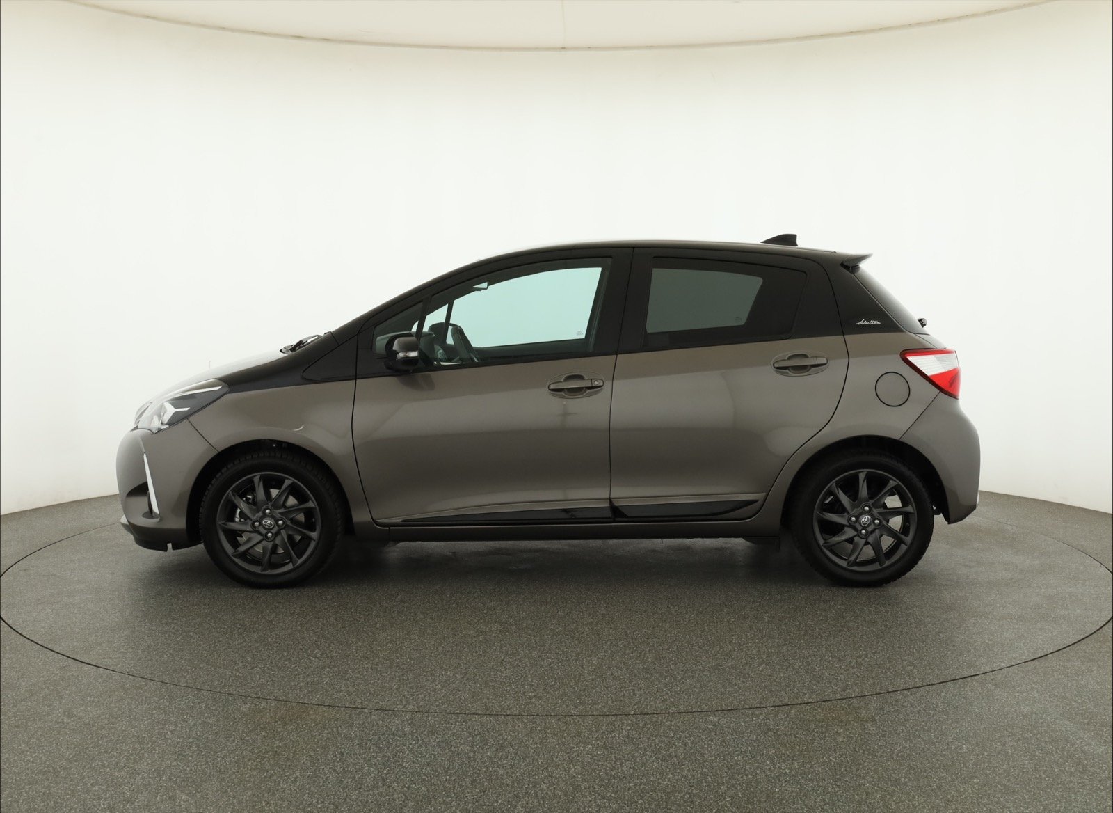 Toyota Yaris, 2019 - pohled č. 4