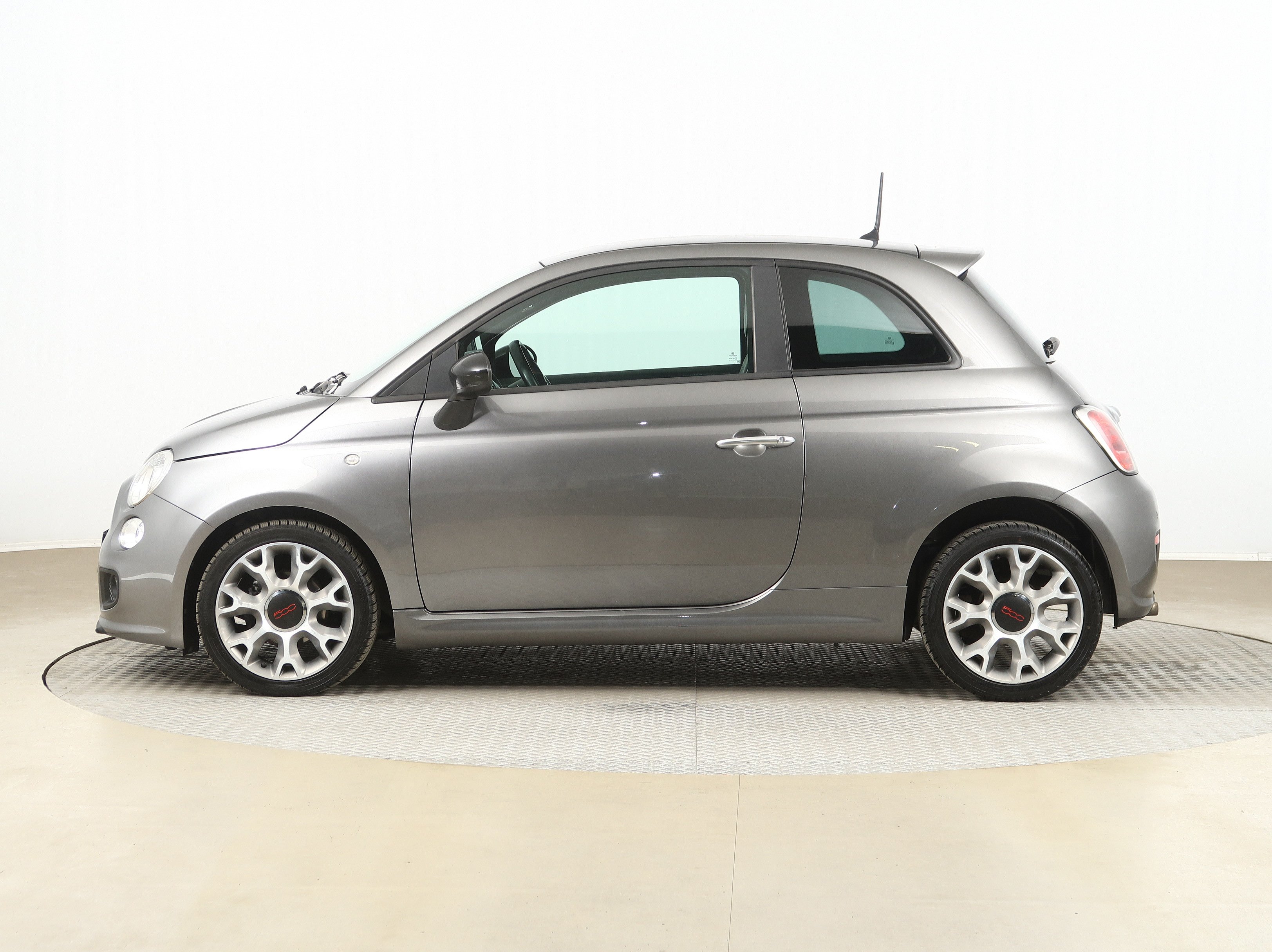 Fiat 500, 2015 - pohled č. 4