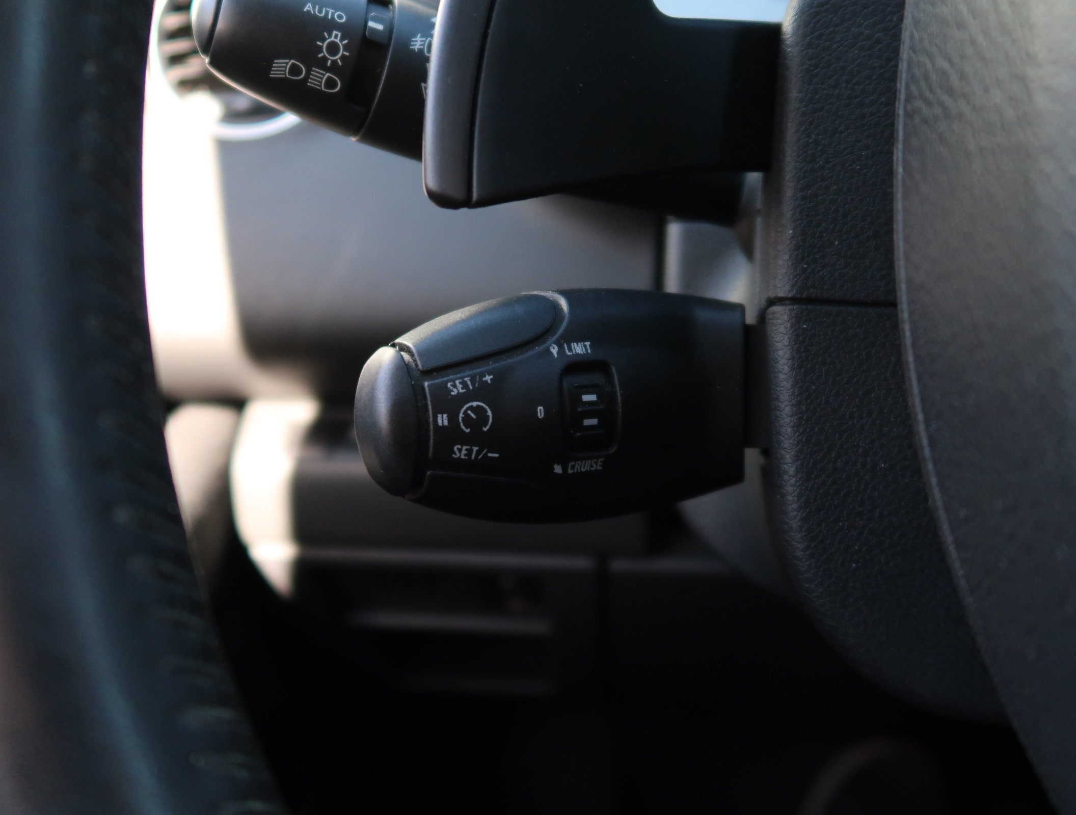 Peugeot 5008, 2013 - pohled č. 22