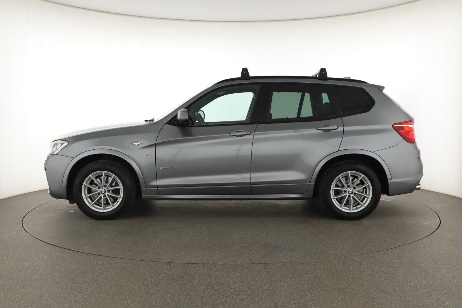 BMW X3, 2017 - pohled č. 4