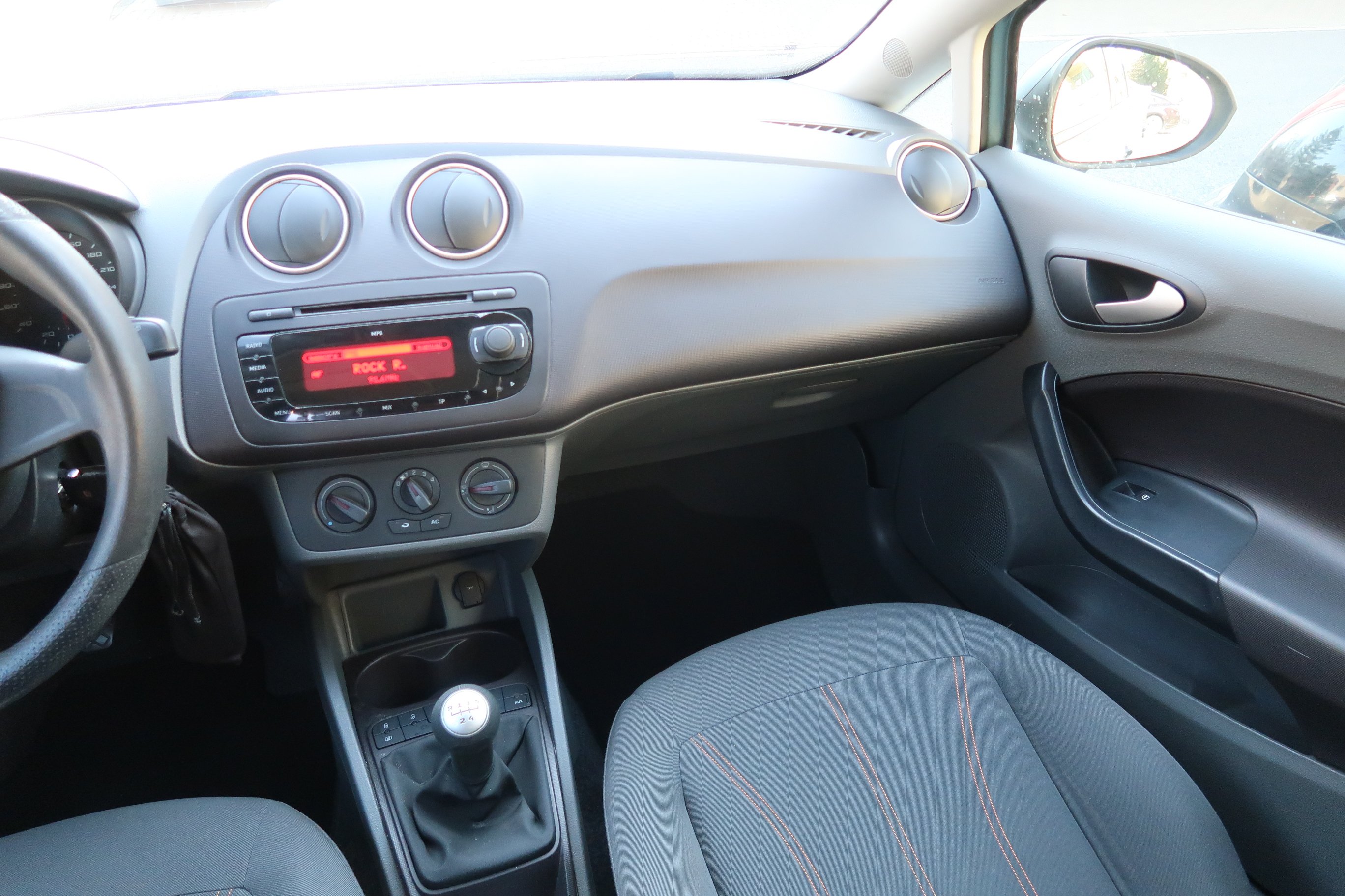 Seat Ibiza, 2012 - pohled č. 11