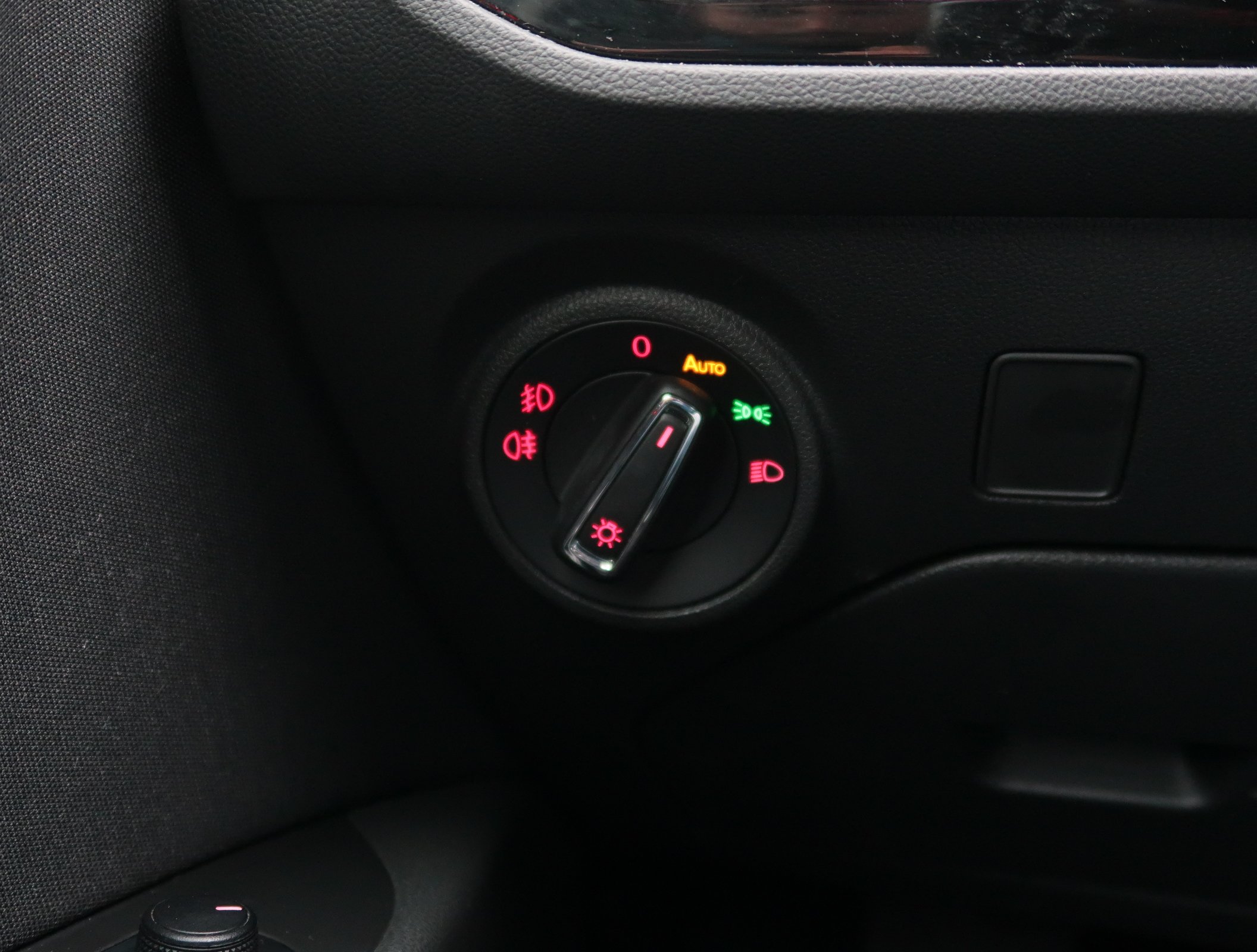 Seat Leon, 2019 - pohled č. 25