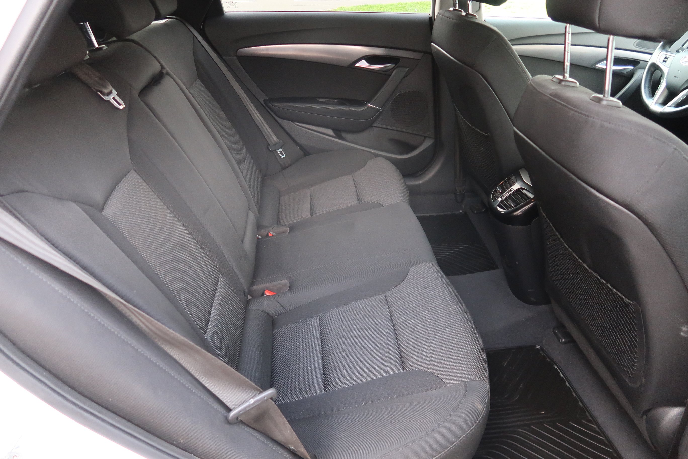 Hyundai i40, 2017 - pohled č. 13