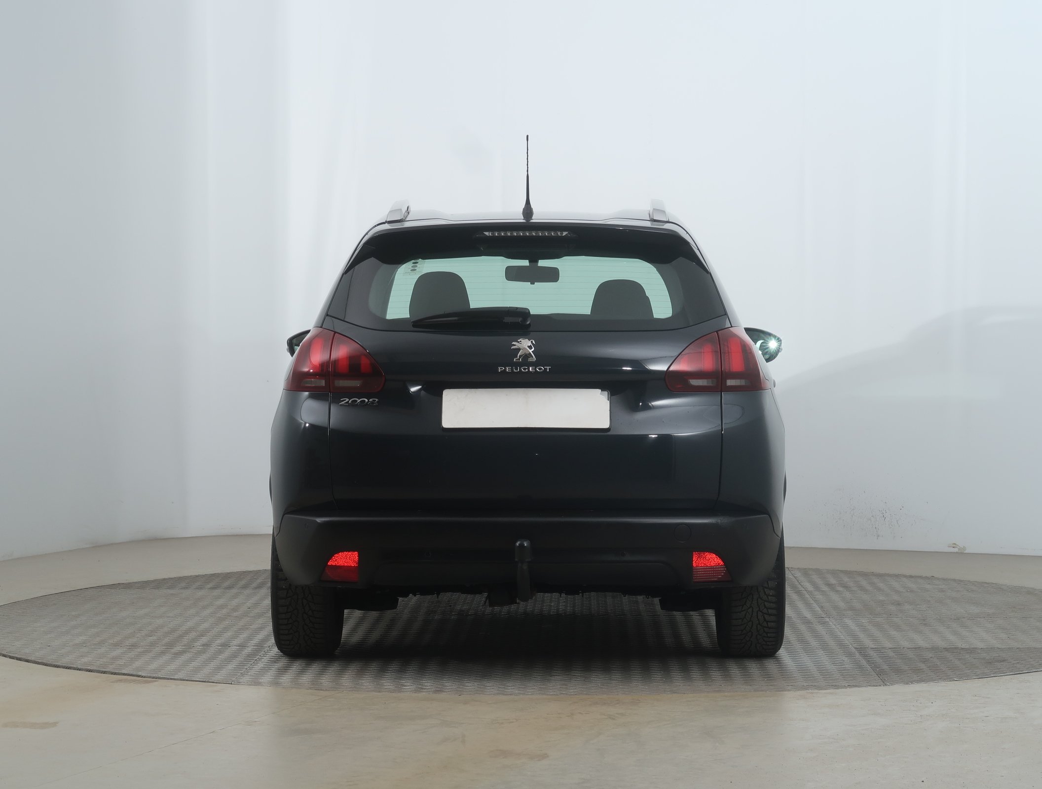 Peugeot 2008, 2018 - pohled č. 6
