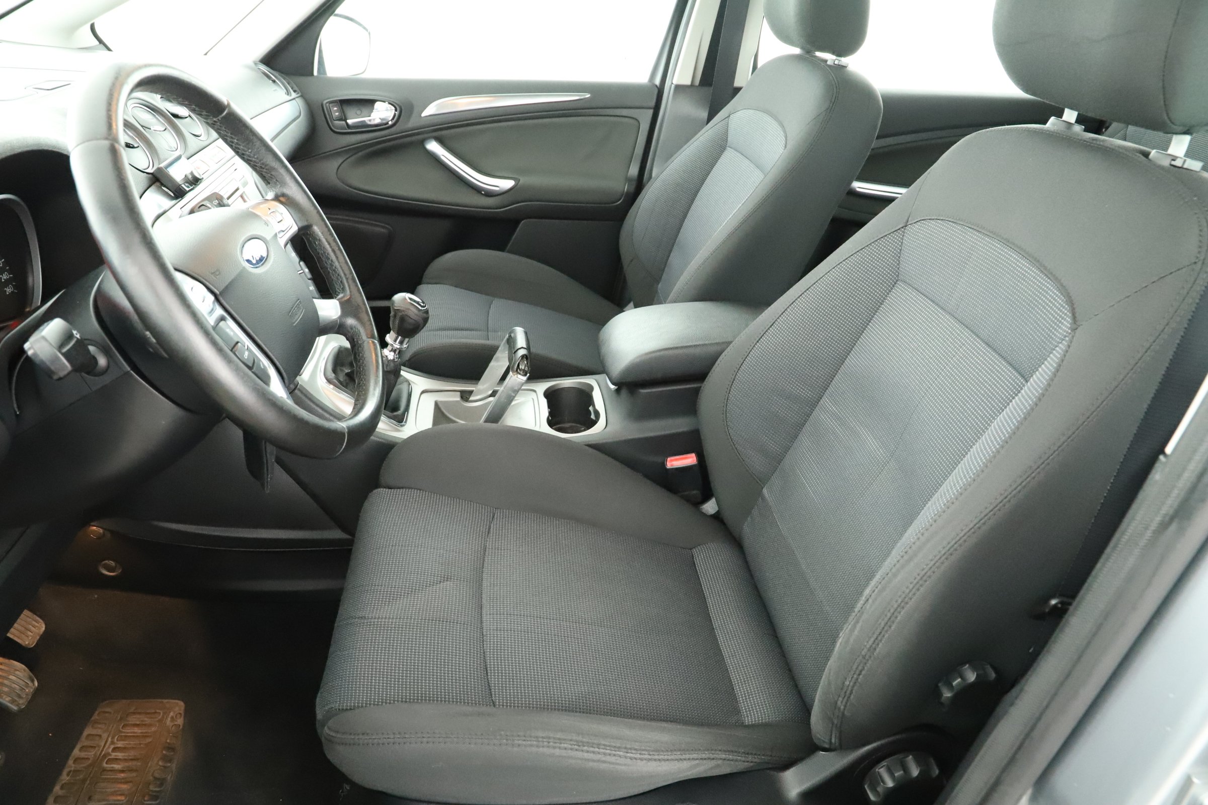 Ford S-MAX, 2007 - pohled č. 13
