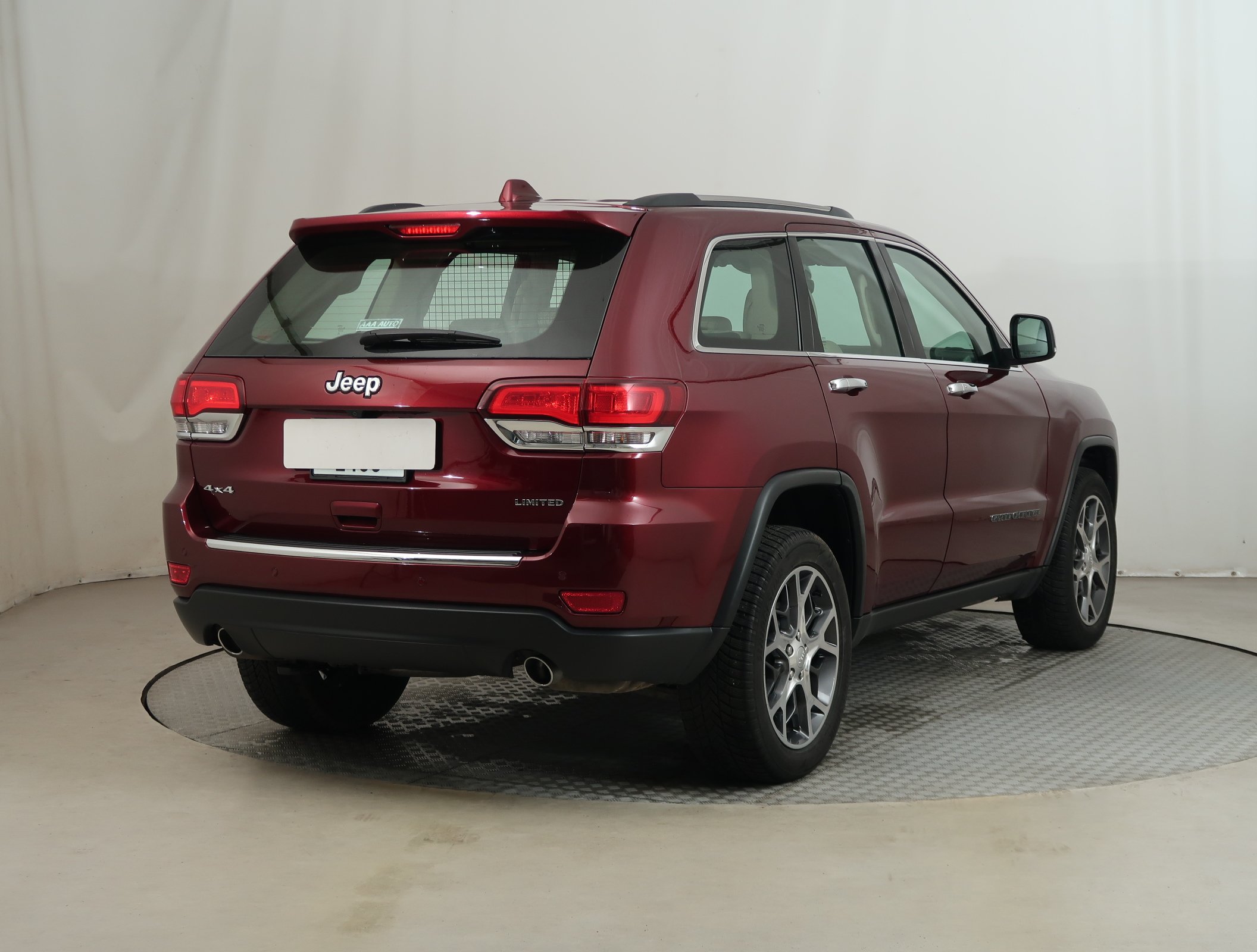 Jeep Grand Cherokee, 2021 - pohled č. 7