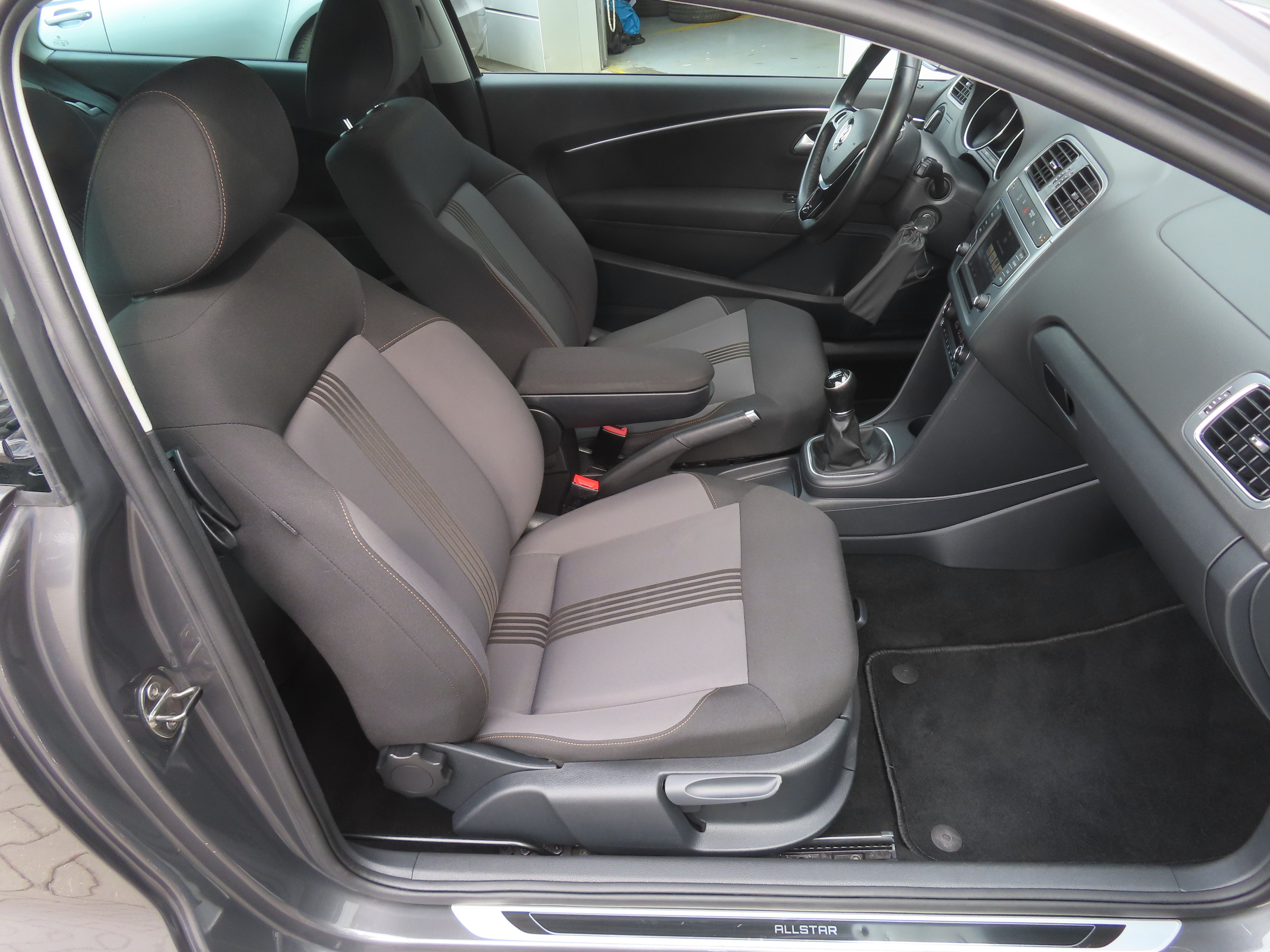 Volkswagen Polo, 2016 - pohled č. 12