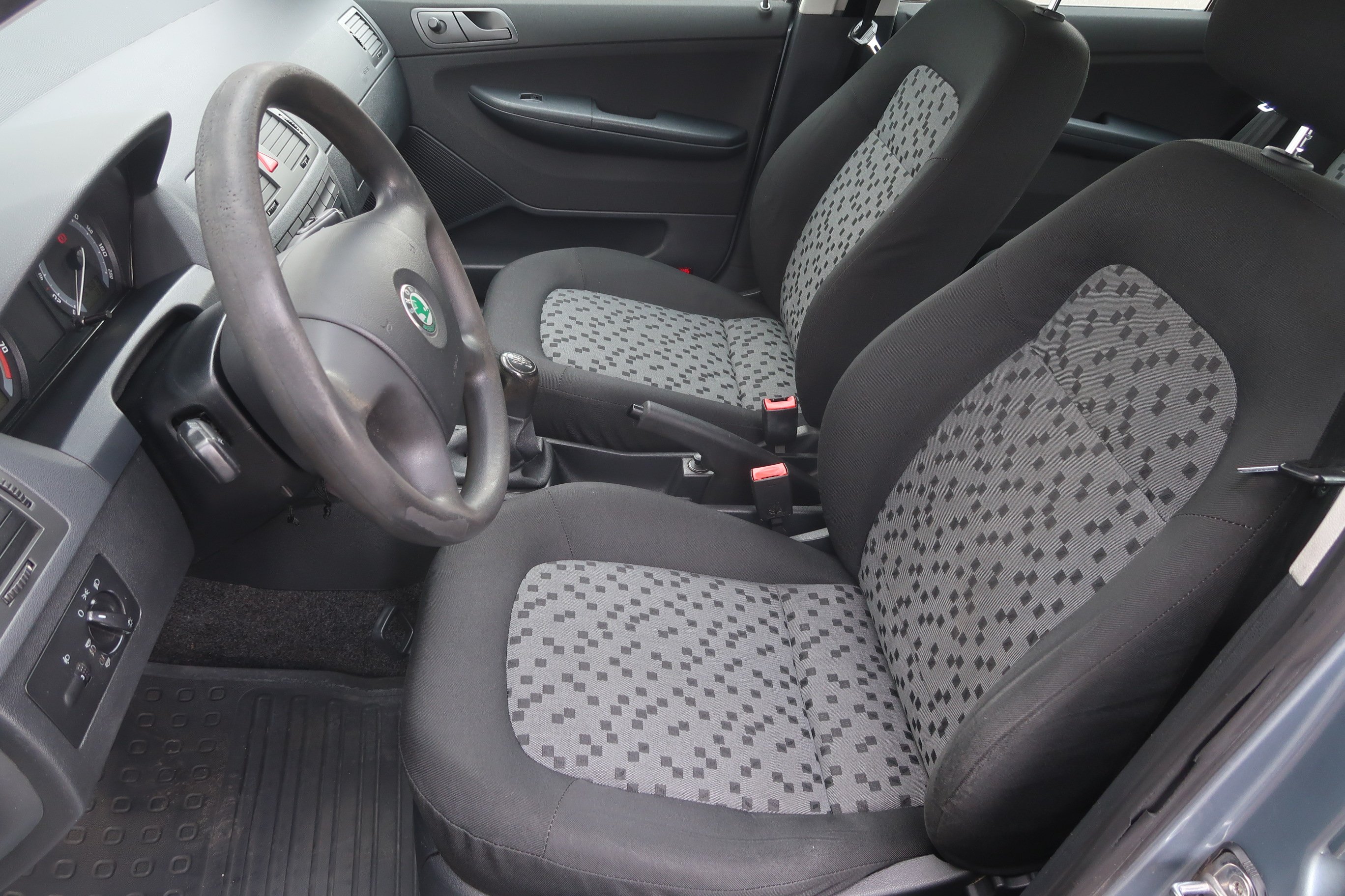 Škoda Fabia, 2005 - pohled č. 16