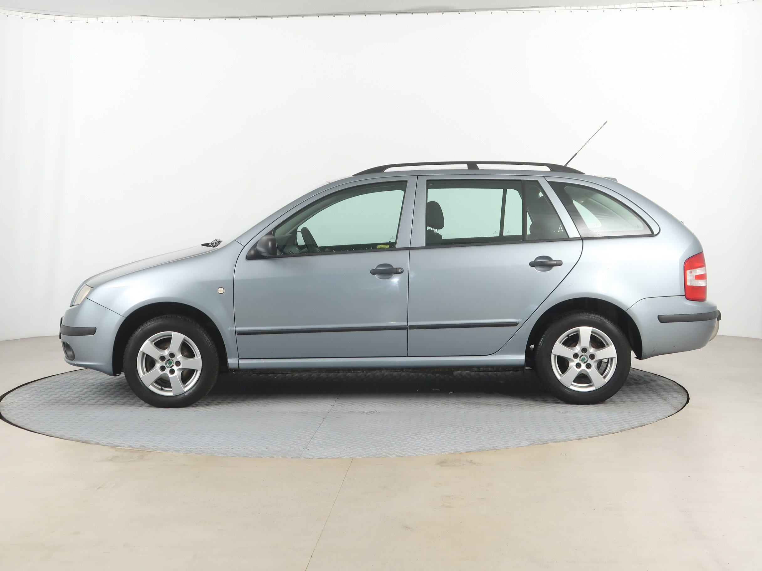 Škoda Fabia, 2005 - pohled č. 4