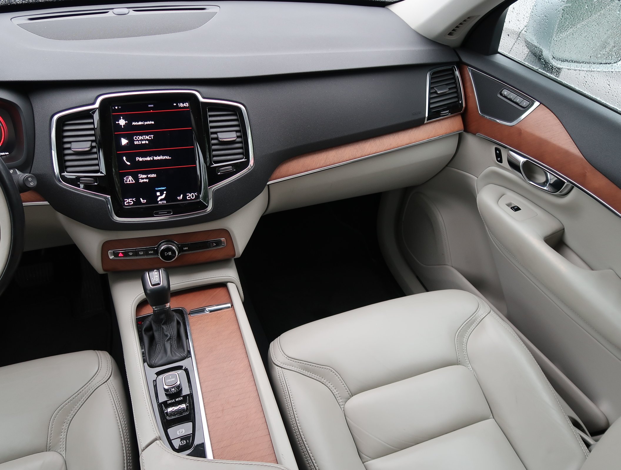 Volvo XC90, 2017 - pohled č. 11