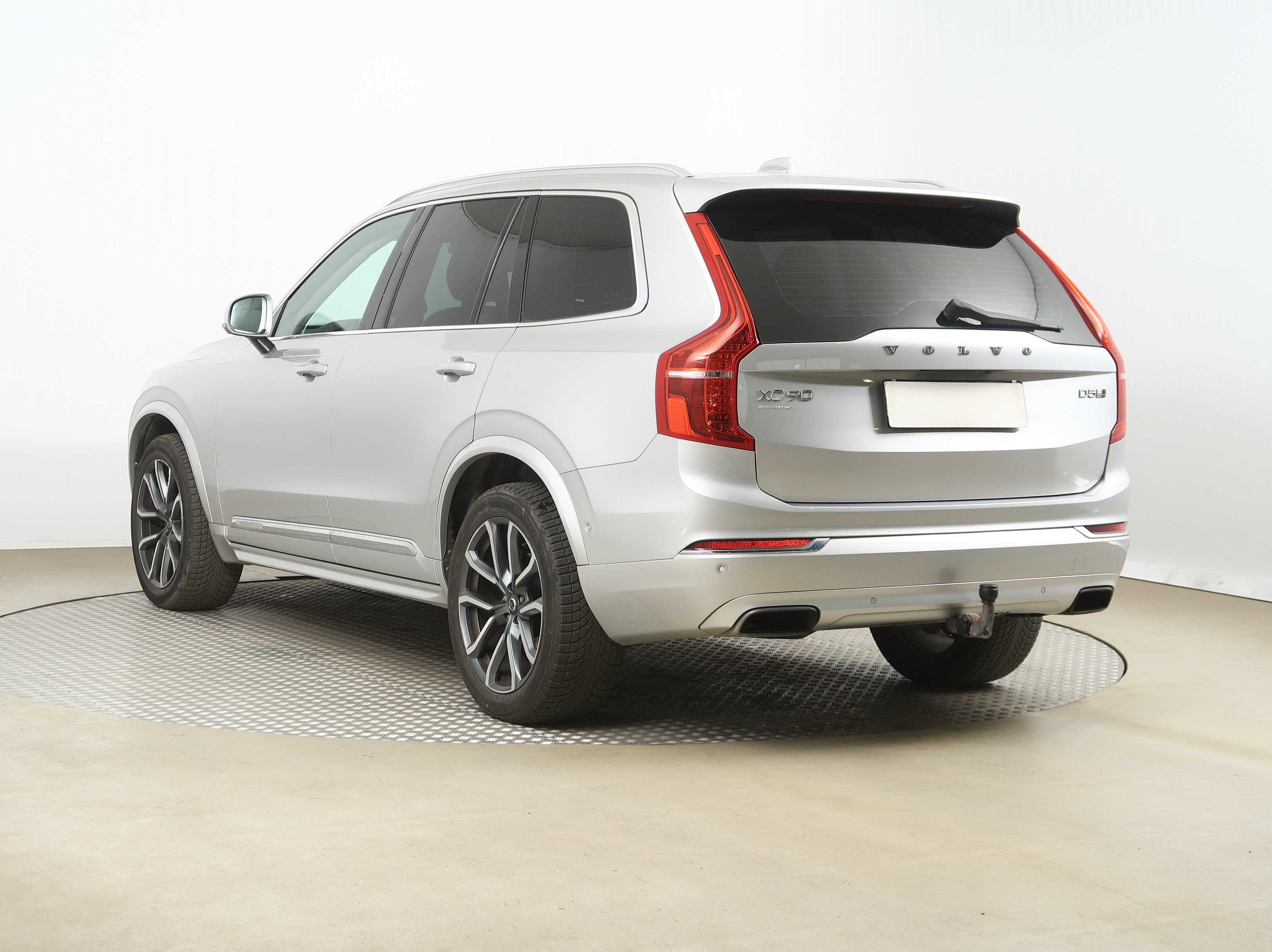 Volvo XC90, 2017 - pohled č. 5