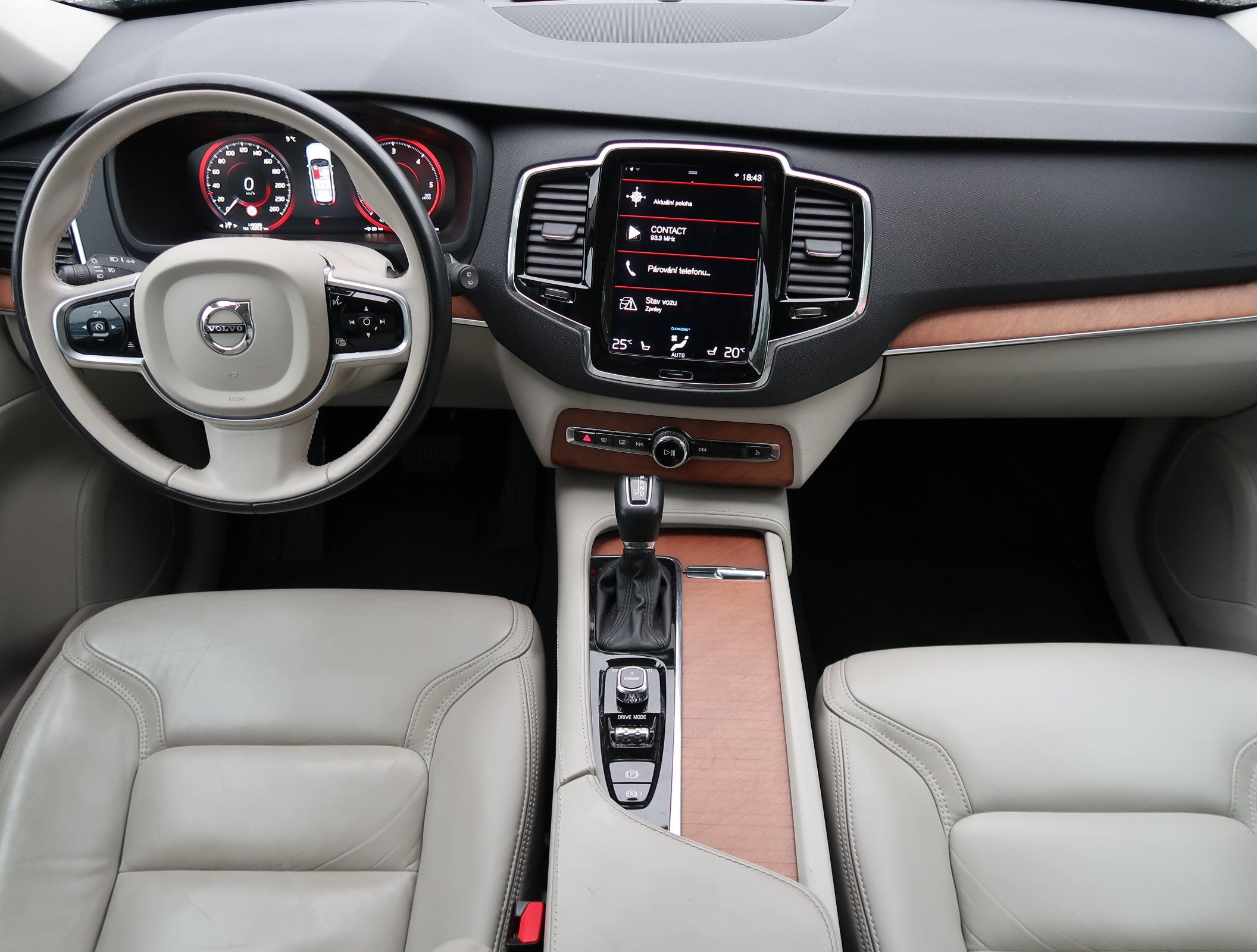 Volvo XC90, 2017 - pohled č. 10