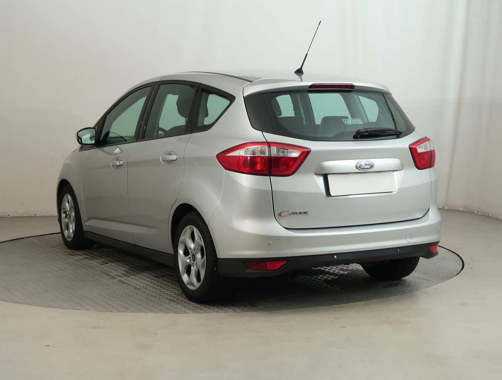 Ford C-MAX, 2012 - pohled č. 5