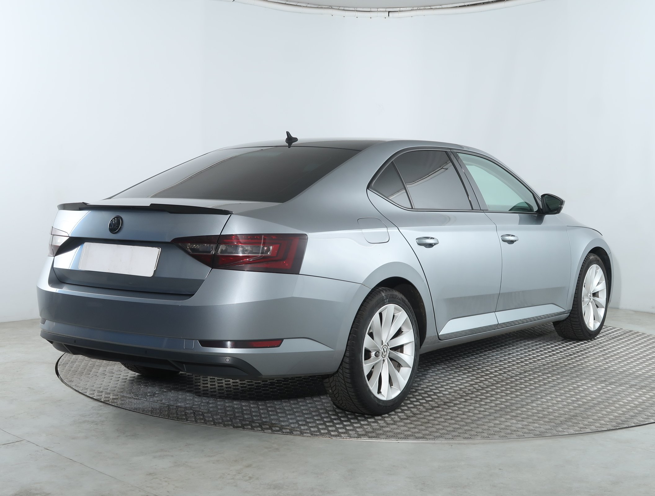 Škoda Superb, 2017 - pohled č. 7