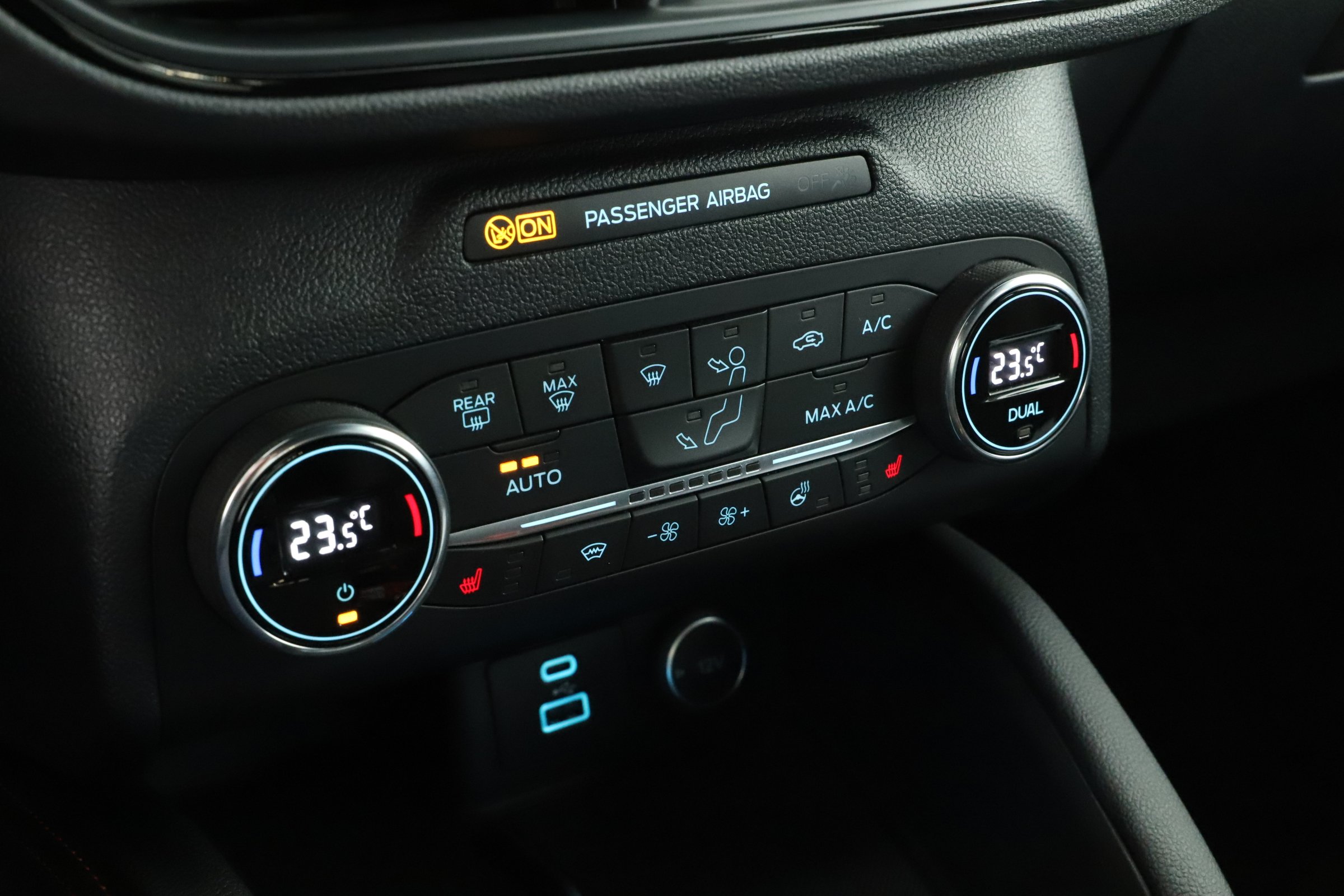 Ford Kuga, 2021 - pohled č. 21