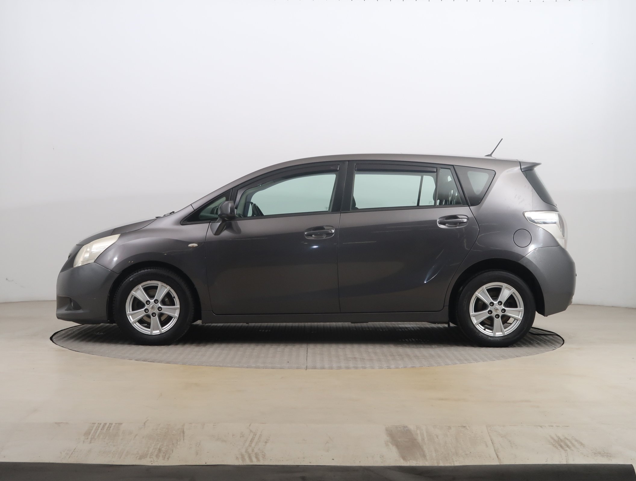 Toyota Verso, 2009 - pohled č. 4