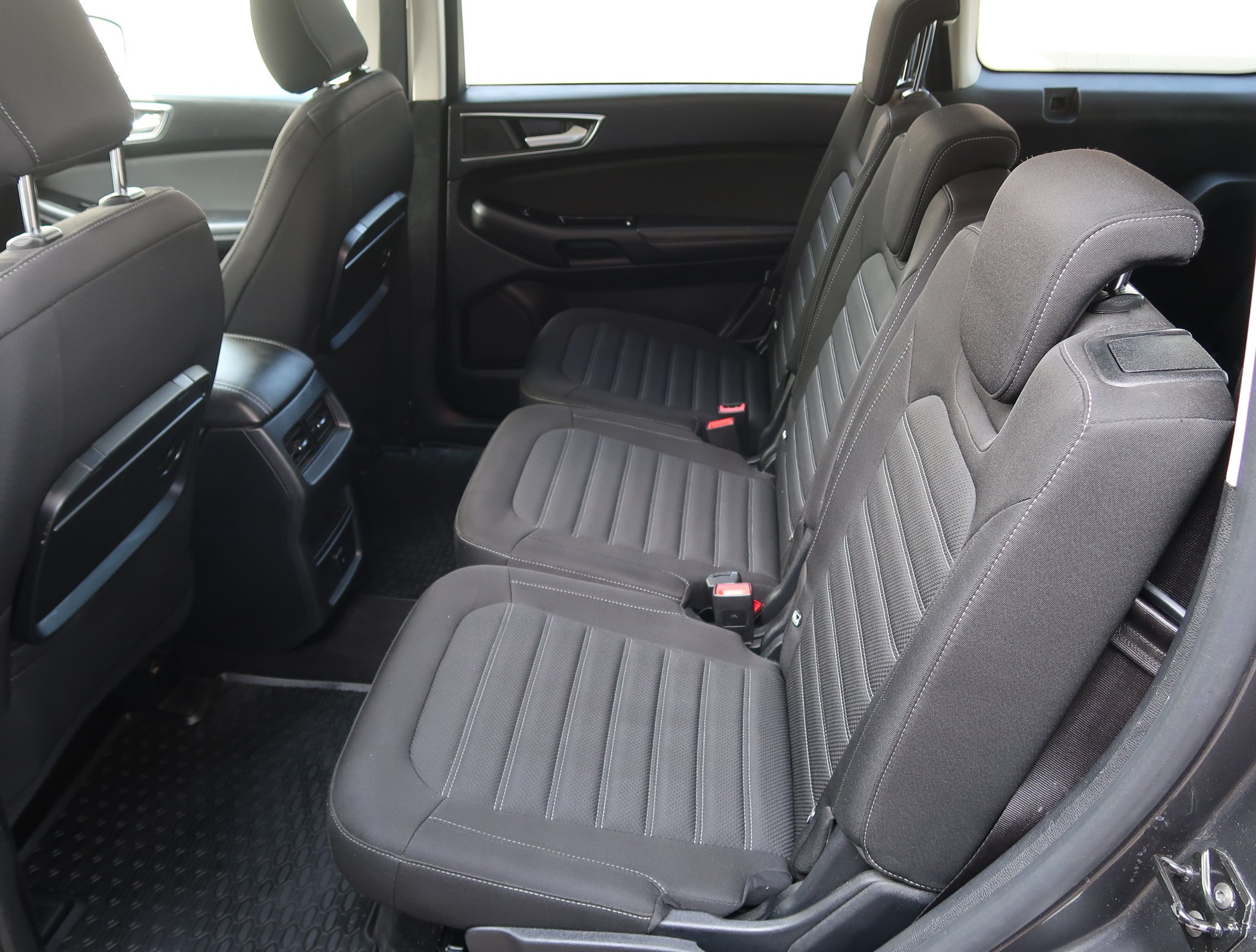 Ford Galaxy, 2017 - pohled č. 15