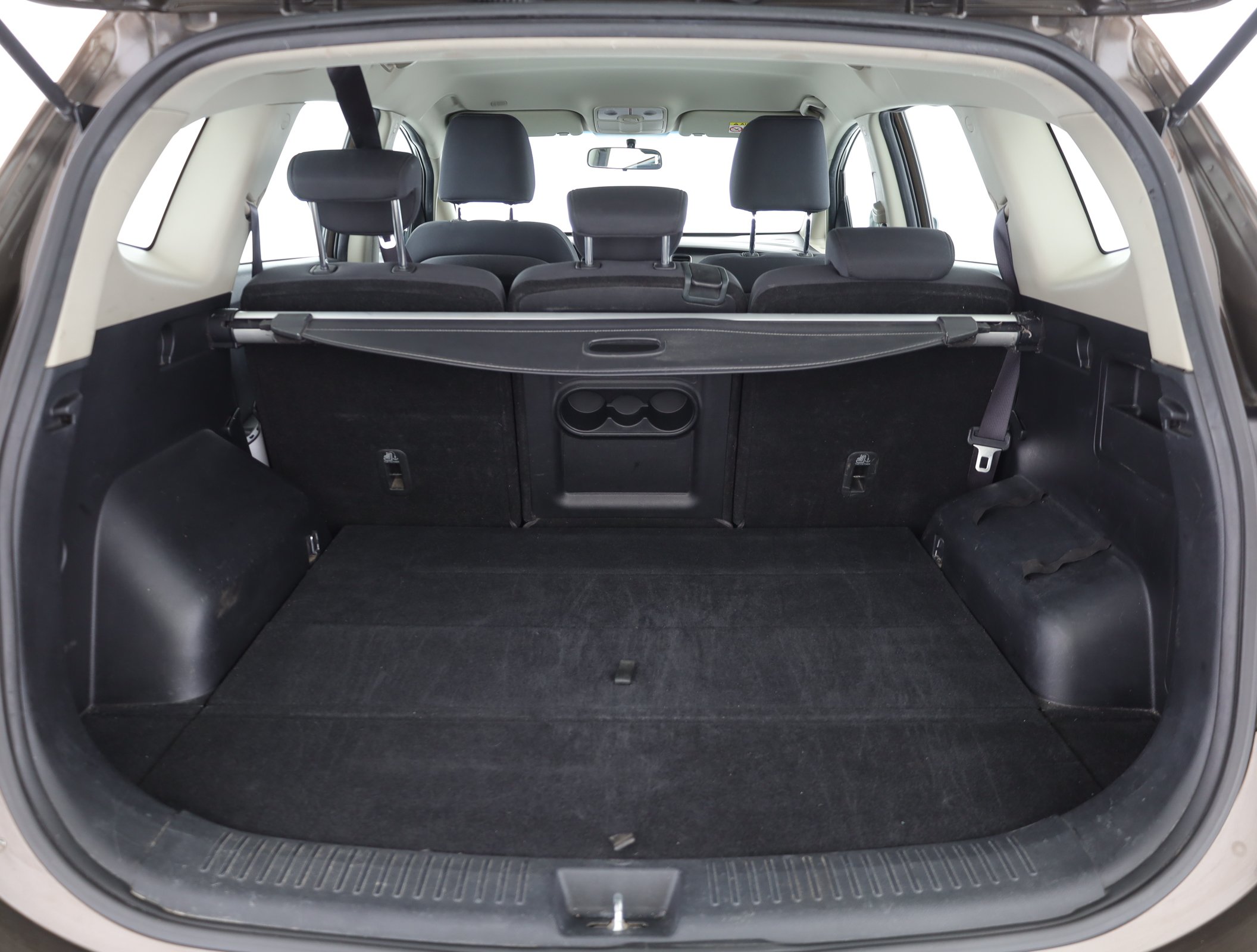 Kia Carens, 2013 - pohled č. 20