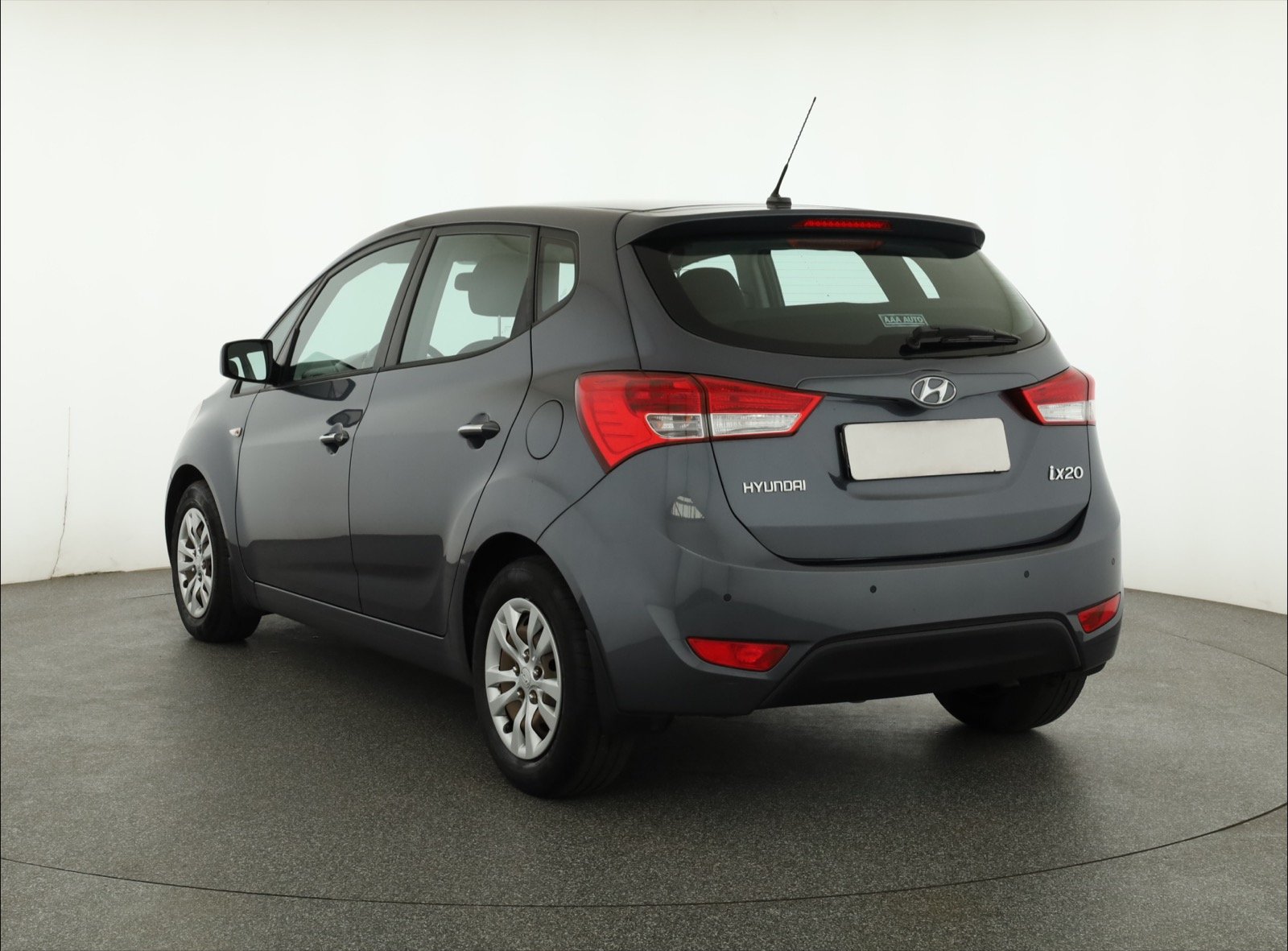 Hyundai ix20, 2016 - pohled č. 5