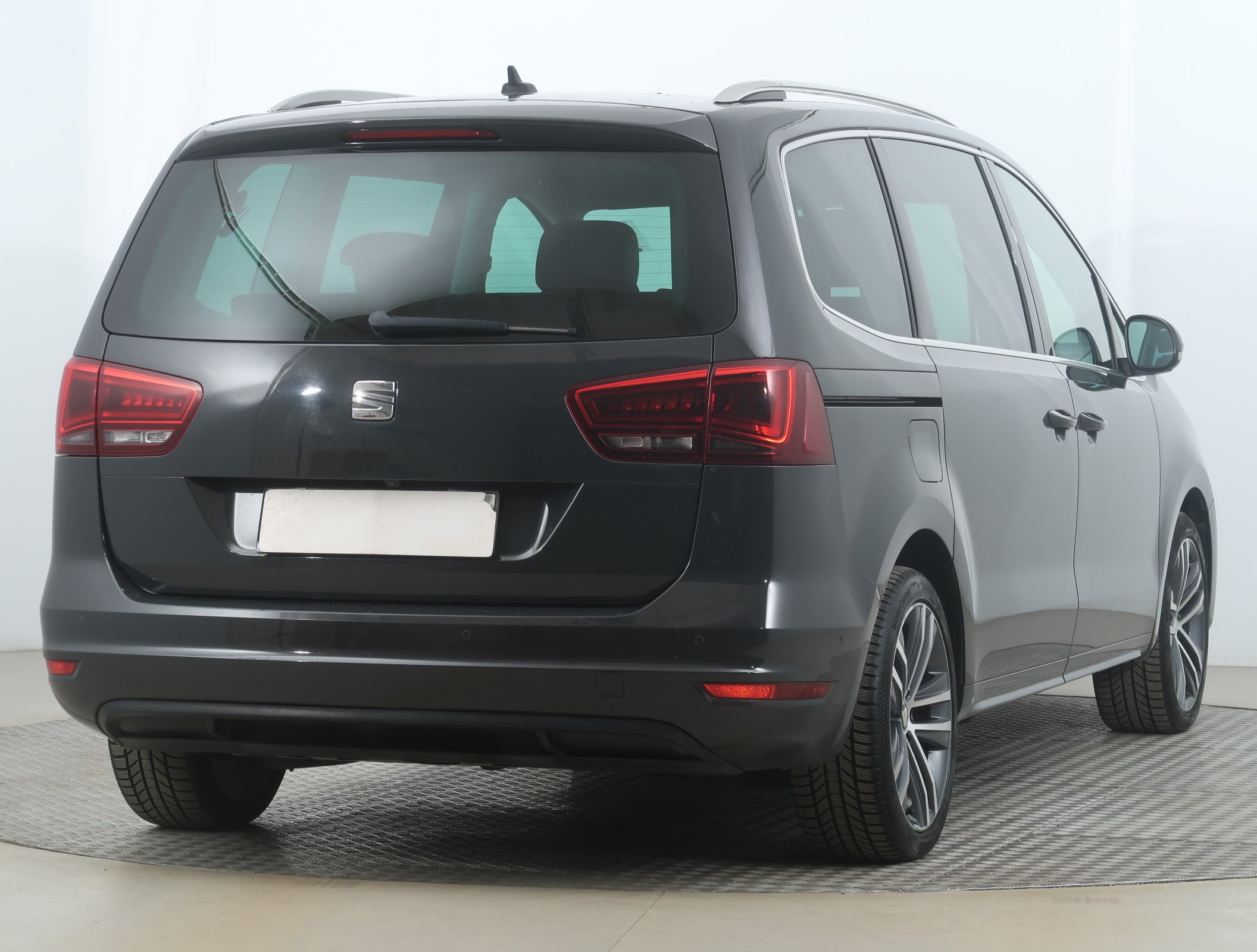 Seat Alhambra, 2018 - pohled č. 7