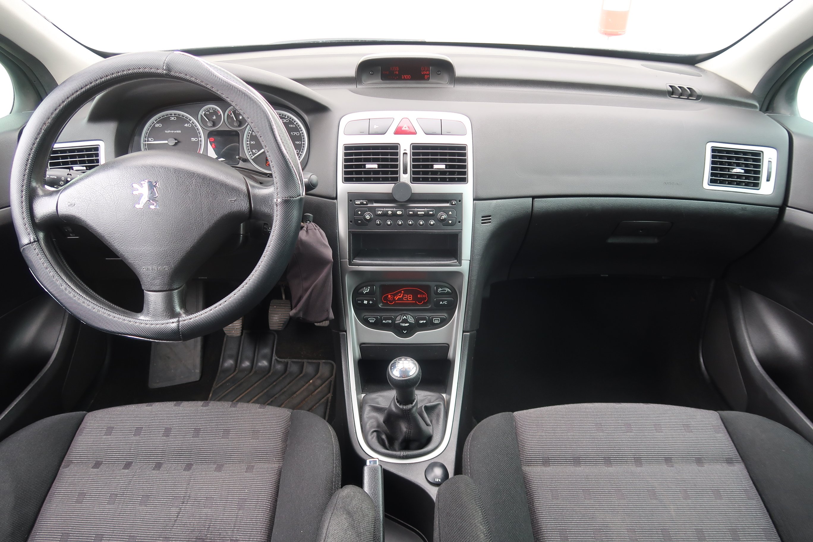 Peugeot 307, 2004 - pohled č. 10