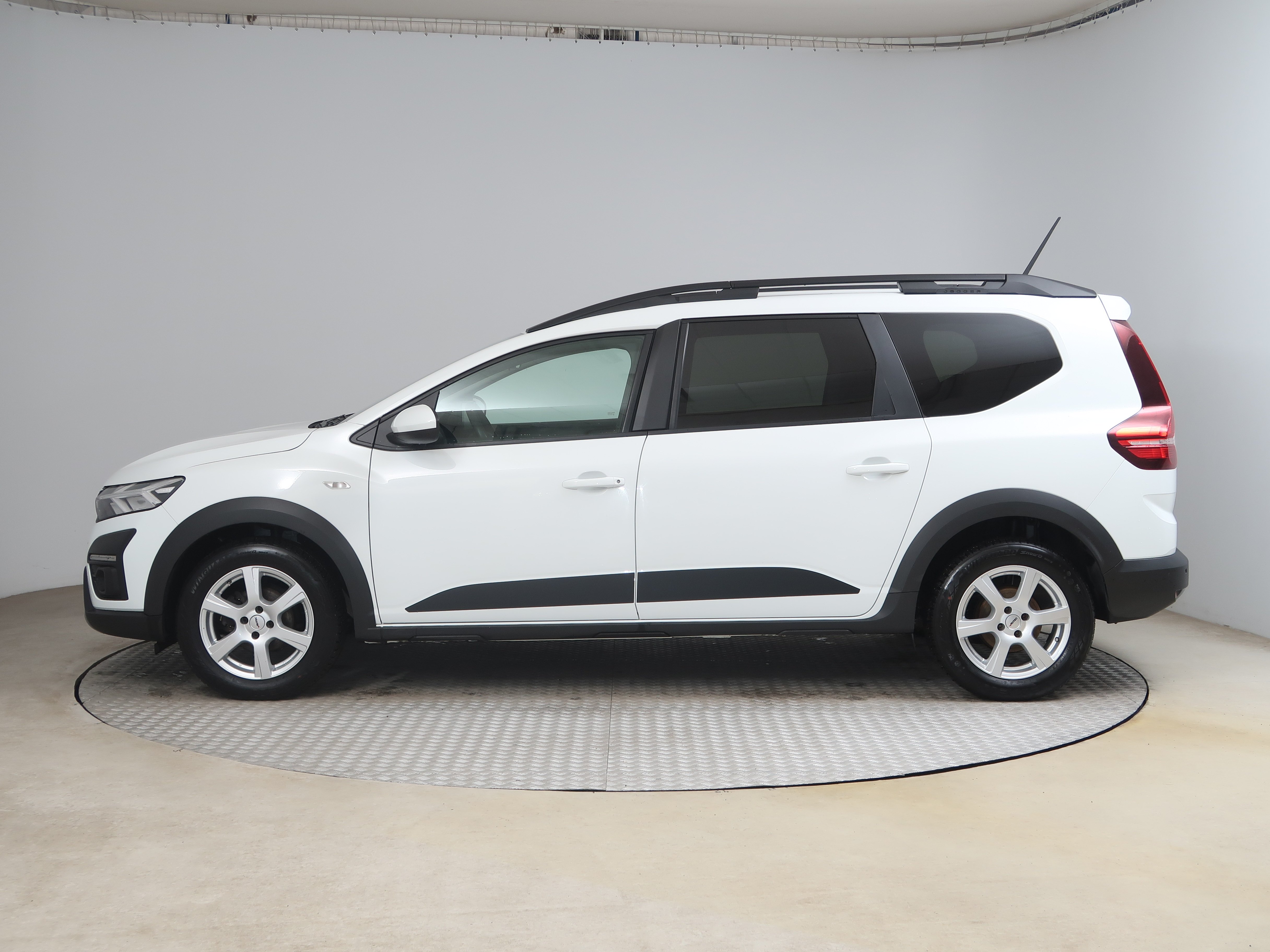 Dacia Jogger, 2022 - pohled č. 4