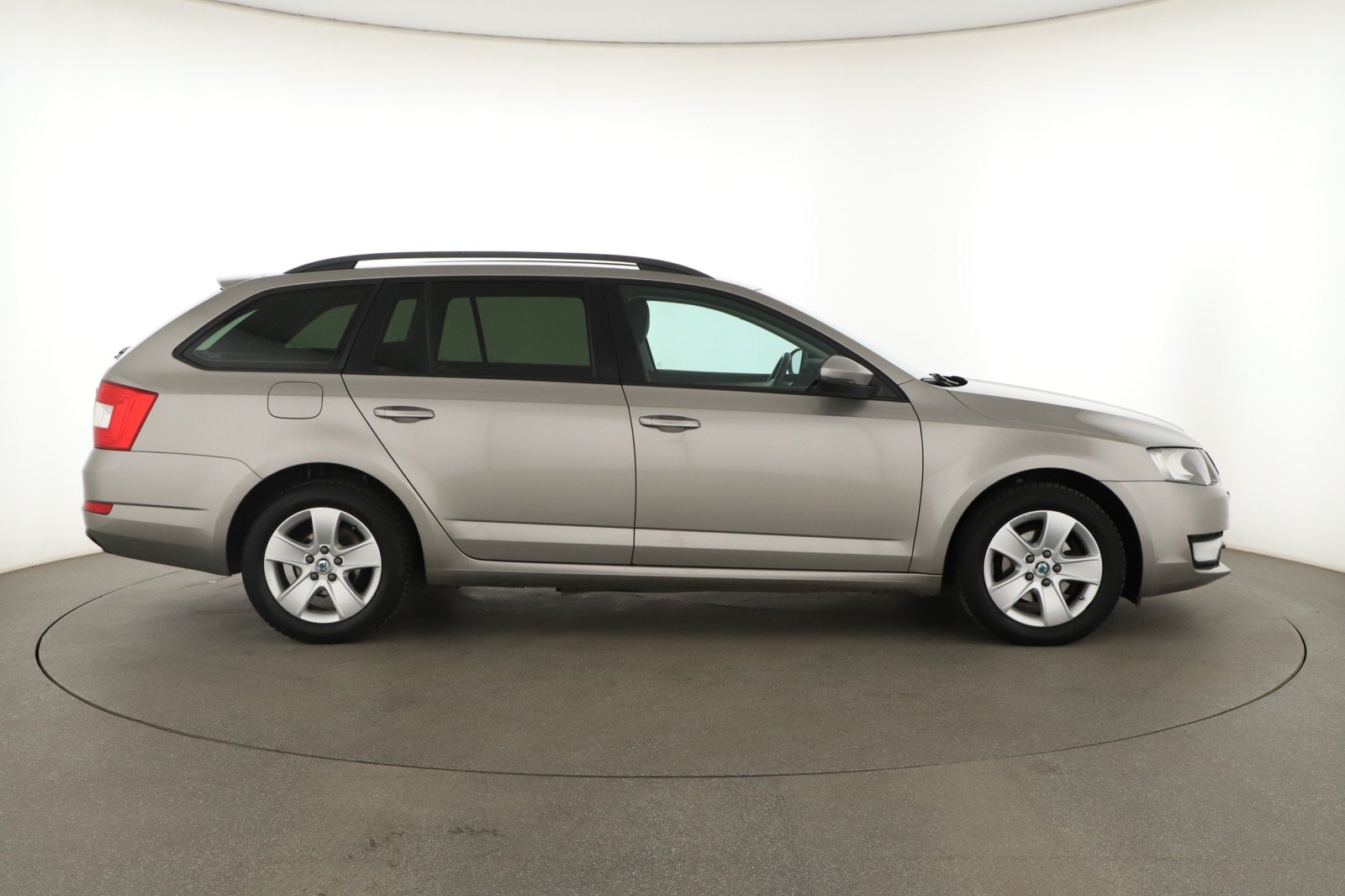 Škoda Octavia, 2014 - pohled č. 8