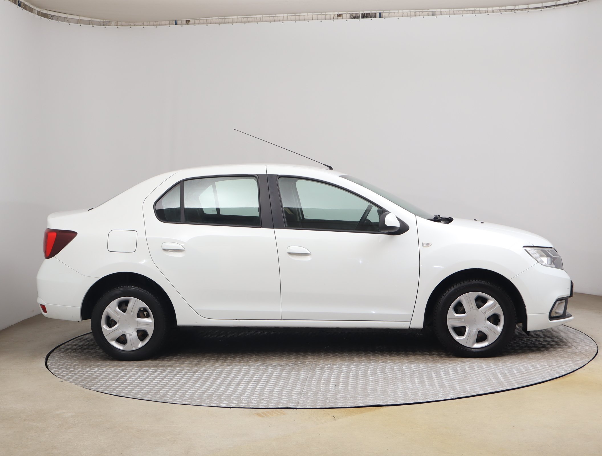 Dacia Logan, 2019 - pohled č. 8